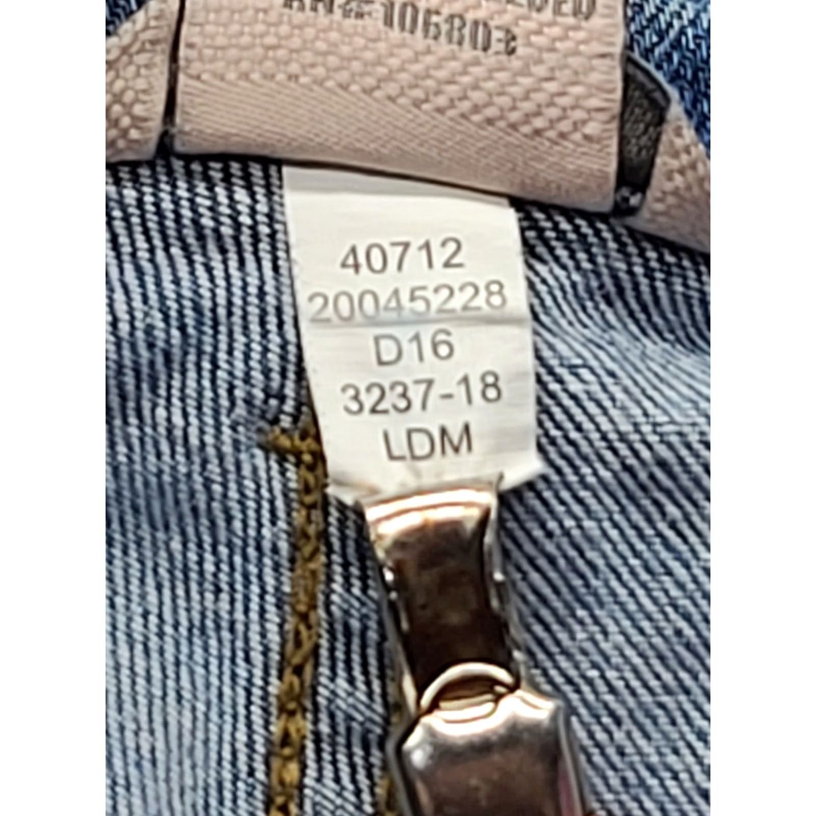 Denime Duluth Womens Jeans Slim Fit Mid Rise 6x31 DuluthFlex Daily Denim Blue Cotton Polyester Spandex Jeans Pants Manuf USA 31 Inseam Slimming Size 28" / US 6 / IT 42 - 3 Thumbnail