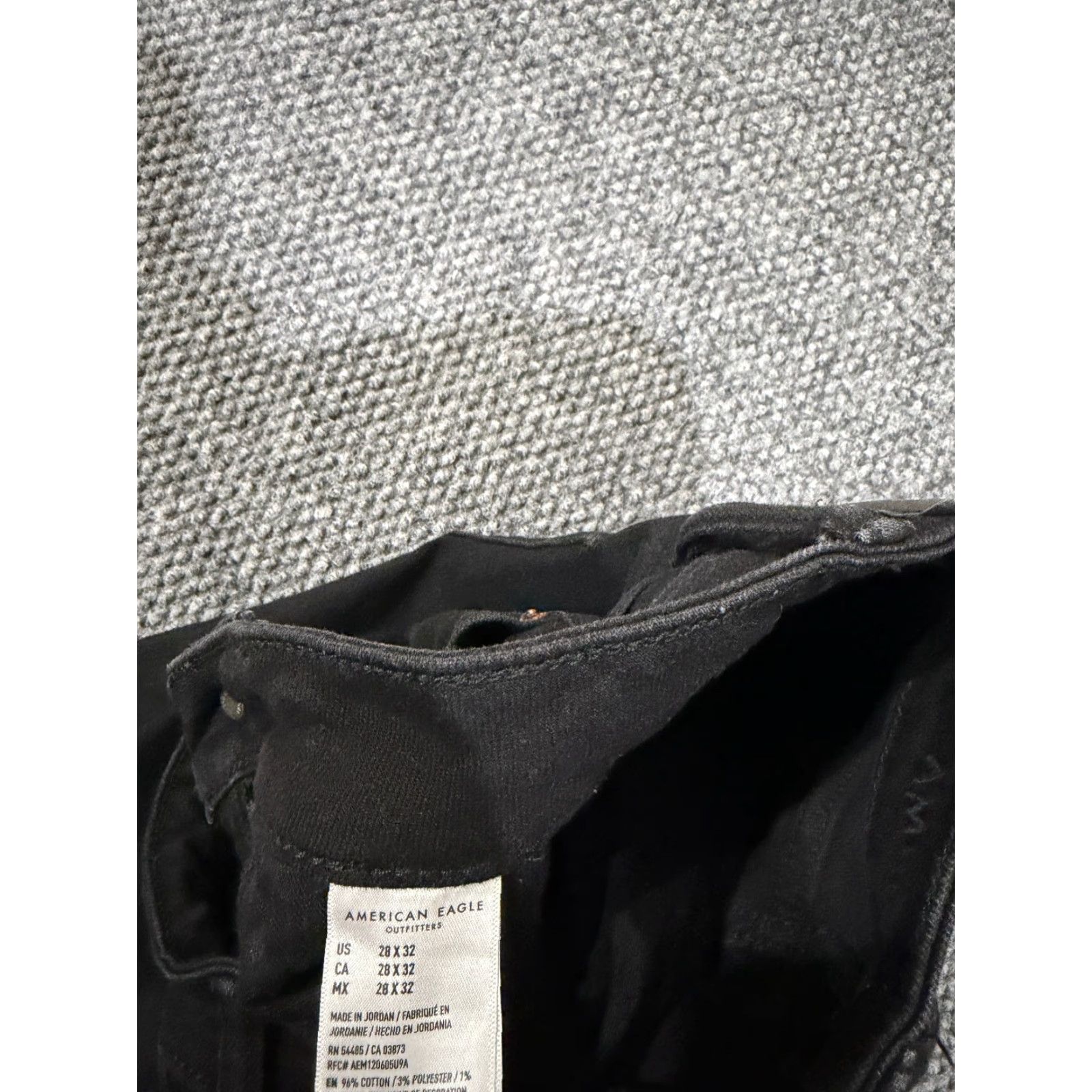 American Eagle Outfitters American Eagle Outfitters Jeans Slim Straight 28x30 Black Distressed Denim Mens Size US 28 / EU 44 - 4 Thumbnail