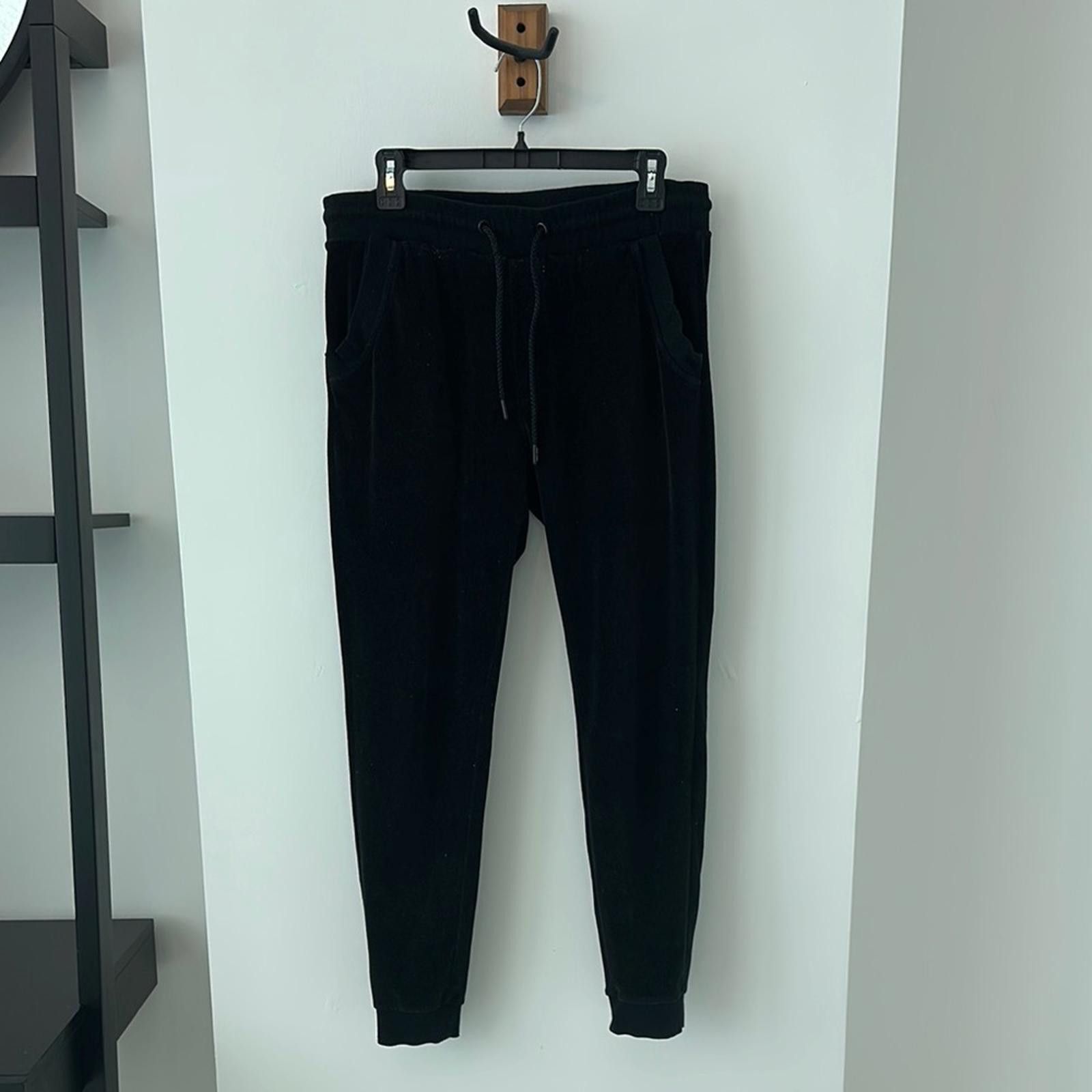 ONLY & SONS ONLY & SONS Black Jogger Sweatpants with Tapered Leg Size US 32 / EU 48 - 1 Thumbnail