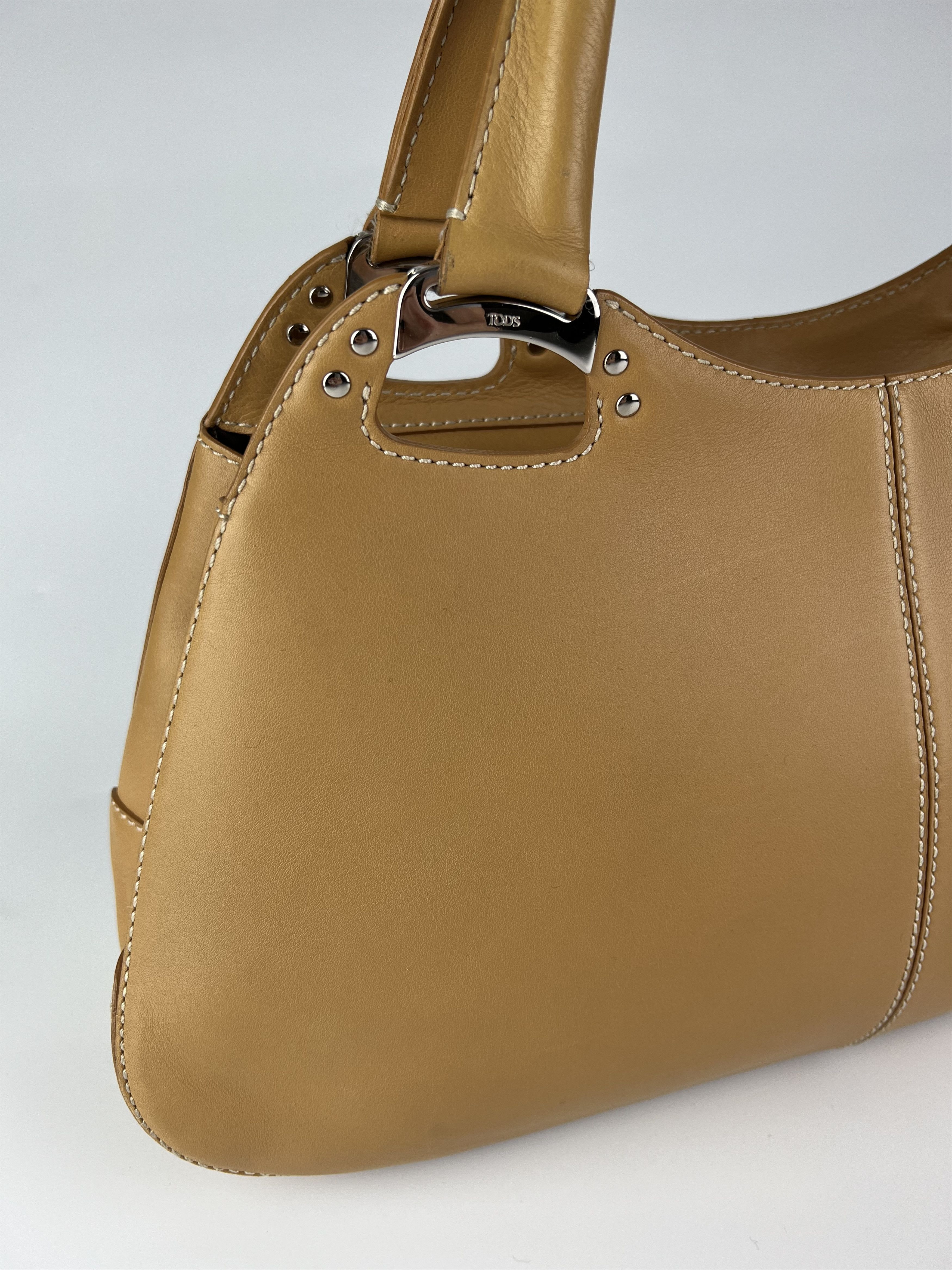 Leather × Tod's Tod's Women's Leather Handbag Size ONE SIZE - 12 Thumbnail