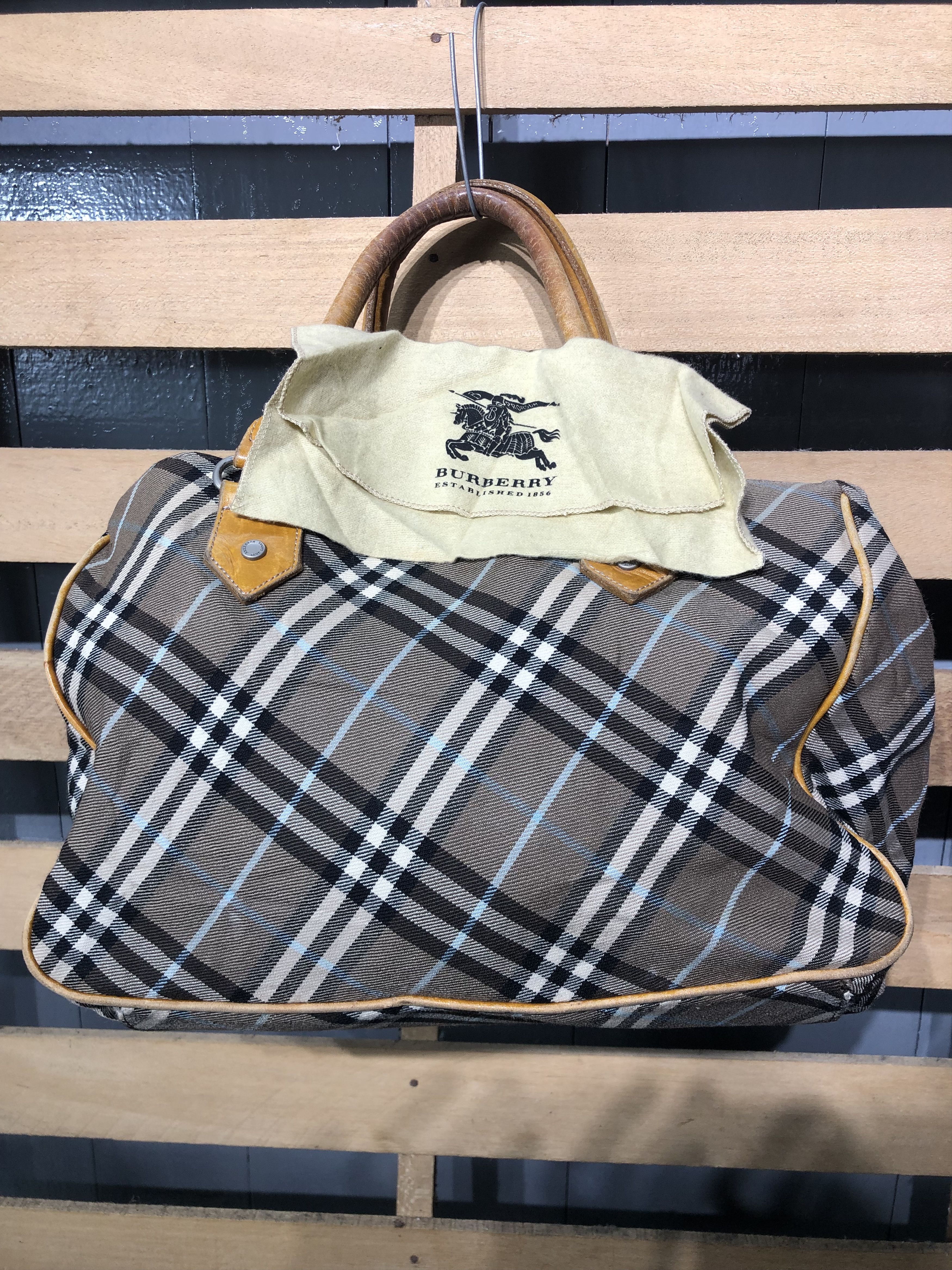 Burberry Authentic Burberry Style Haandcarry Bag Size ONE SIZE - 13 Thumbnail