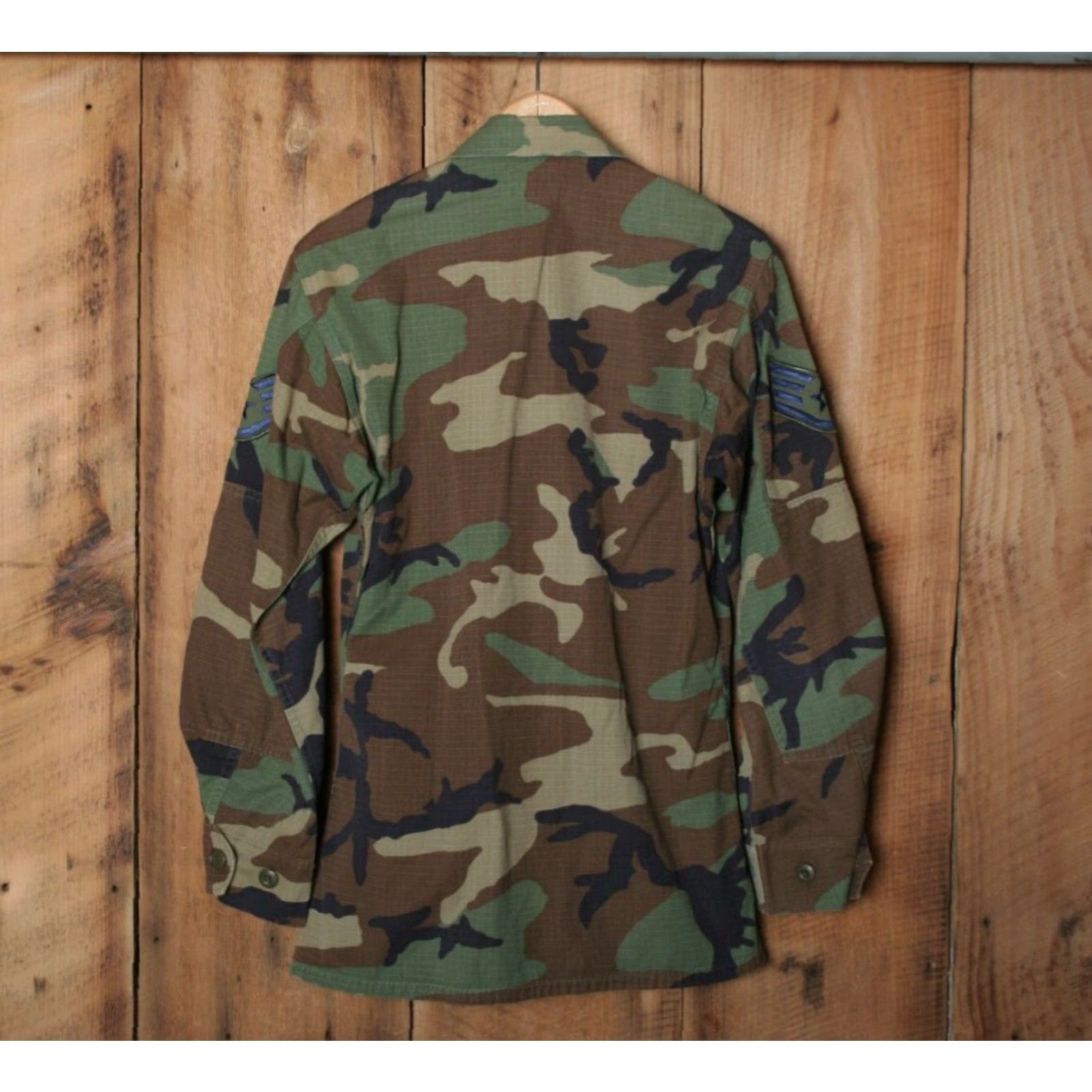 Vintage VINTAGE Woodland Camo USAF Combat BDU Jacket XS for Men Size US XS / EU 42 / 0 - 7 Thumbnail