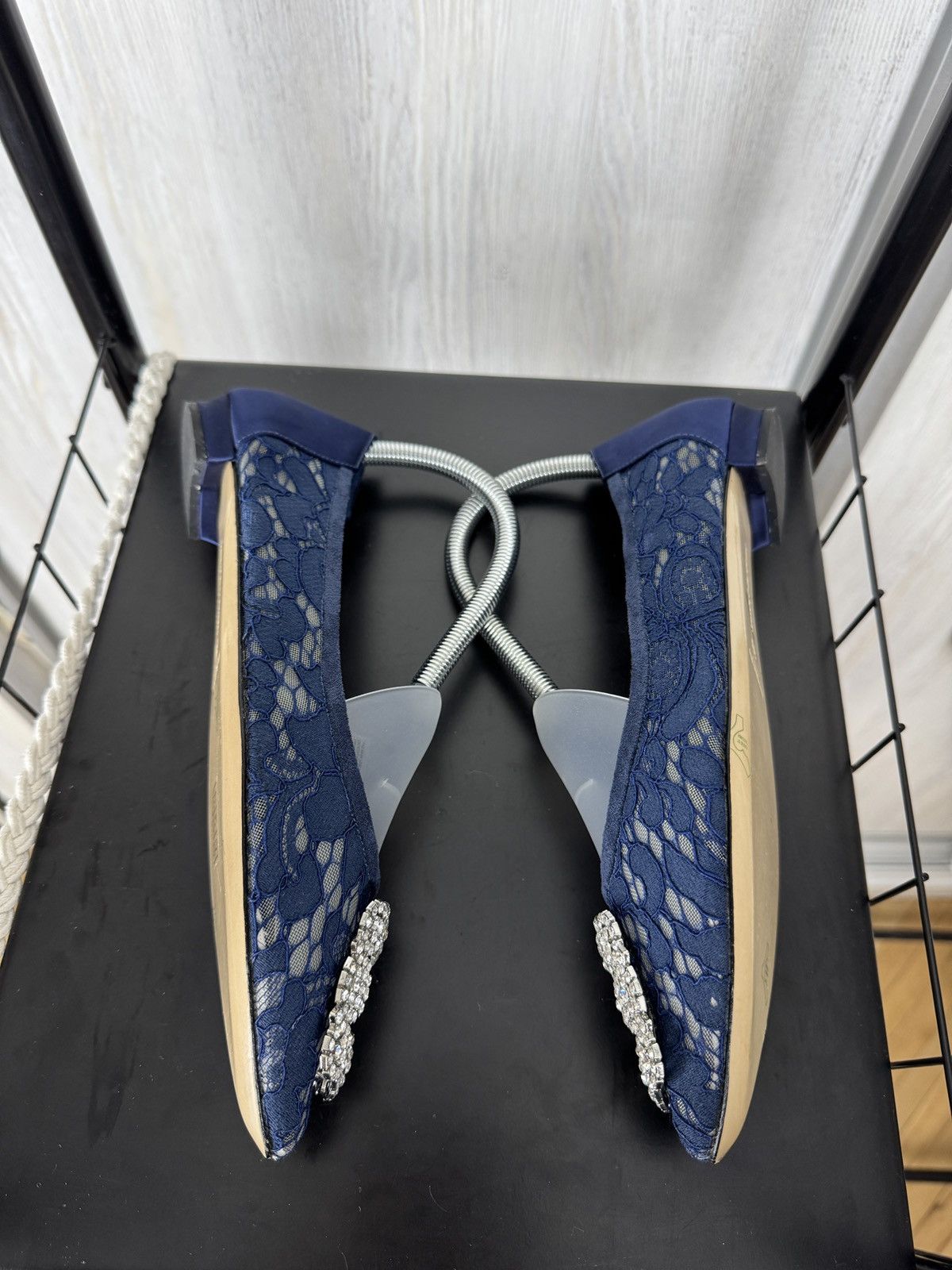 Manolo Blahnik Manolo Blahnik Navy Blue Lace and Satin Hangisi Ballet Flats Size US 9 / IT 39 - 9 Thumbnail