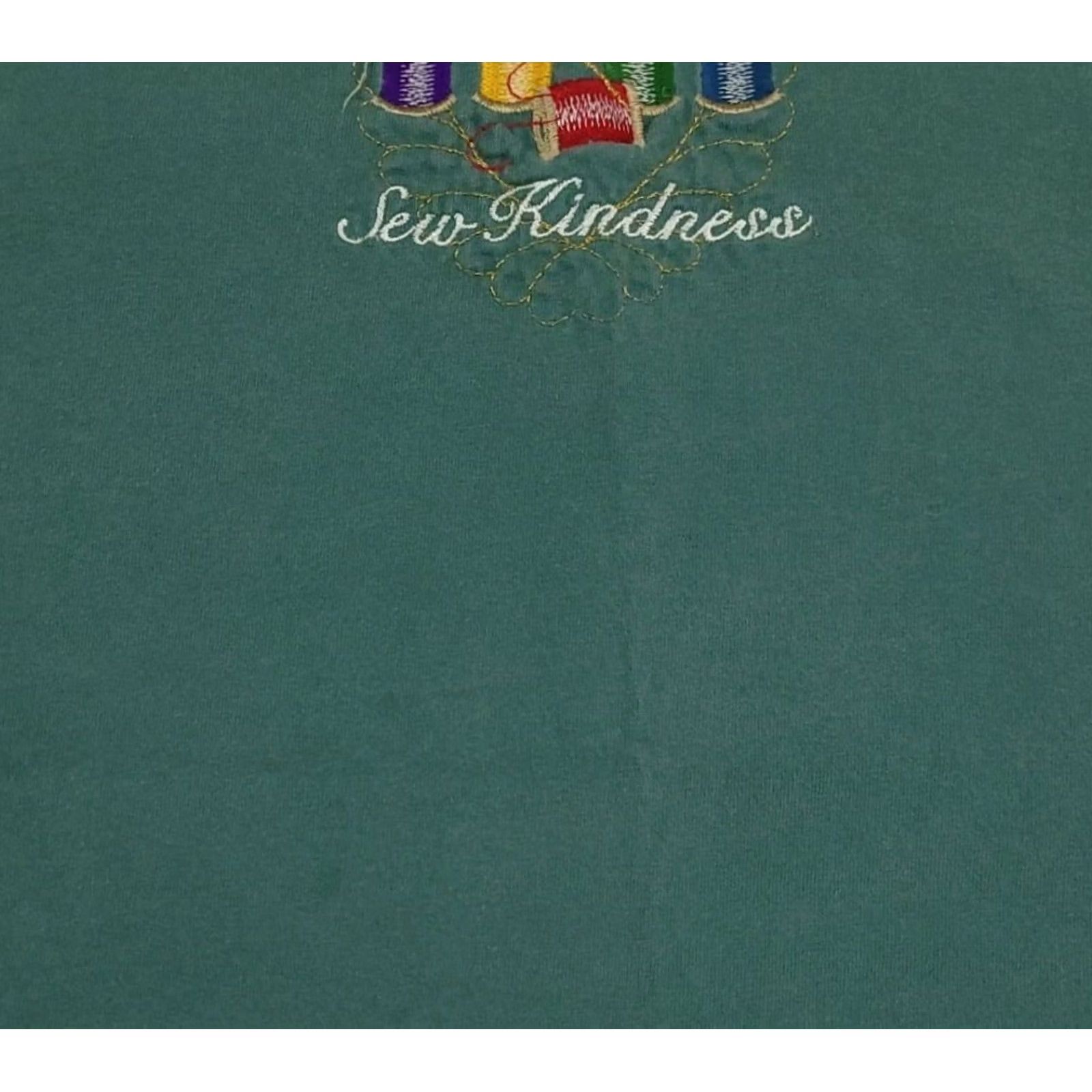 Needles VINTAGE Sew Kindness Stitched Embroidered Shirt USA Art 90s T Needle Thread Used Size US XL / EU 56 / 4 - 3 Thumbnail