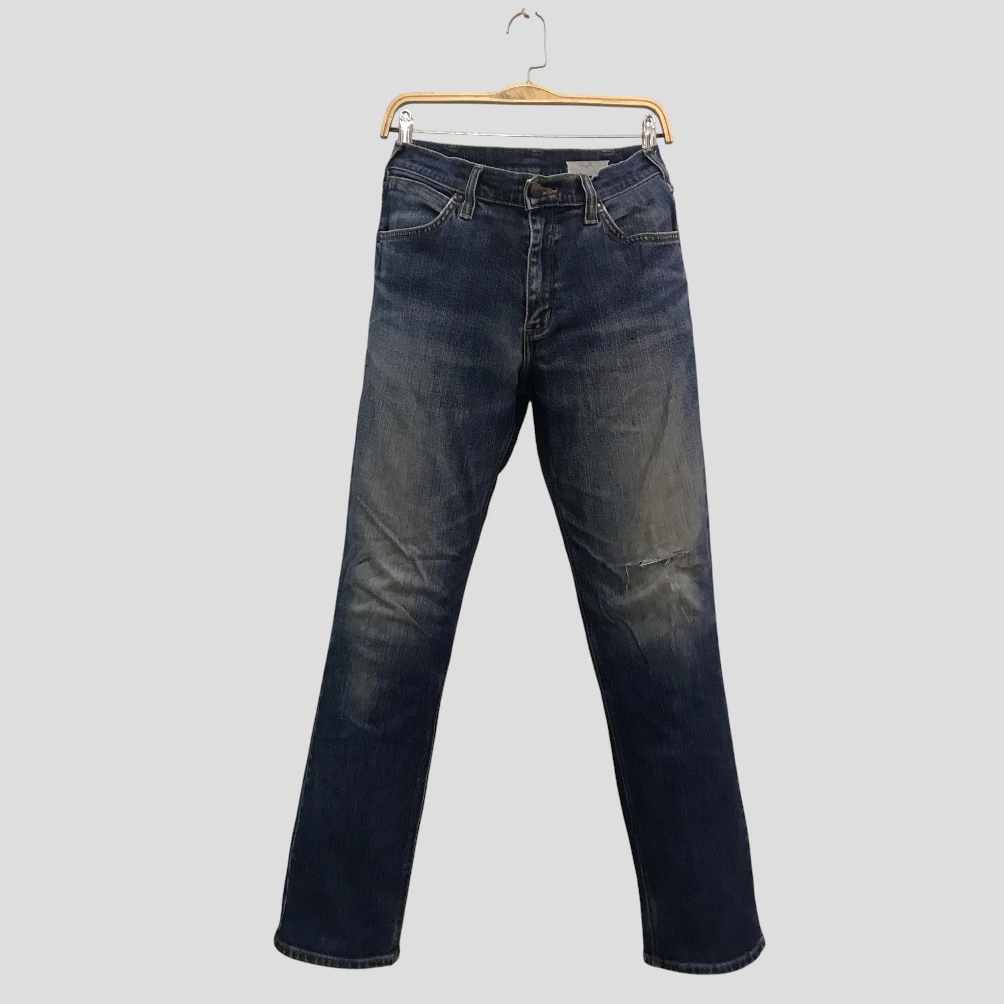 Wrangler Vintage Retro Wrangler Distressed Faded Blue Jeans Size US 30 / EU 46 - 1 Thumbnail