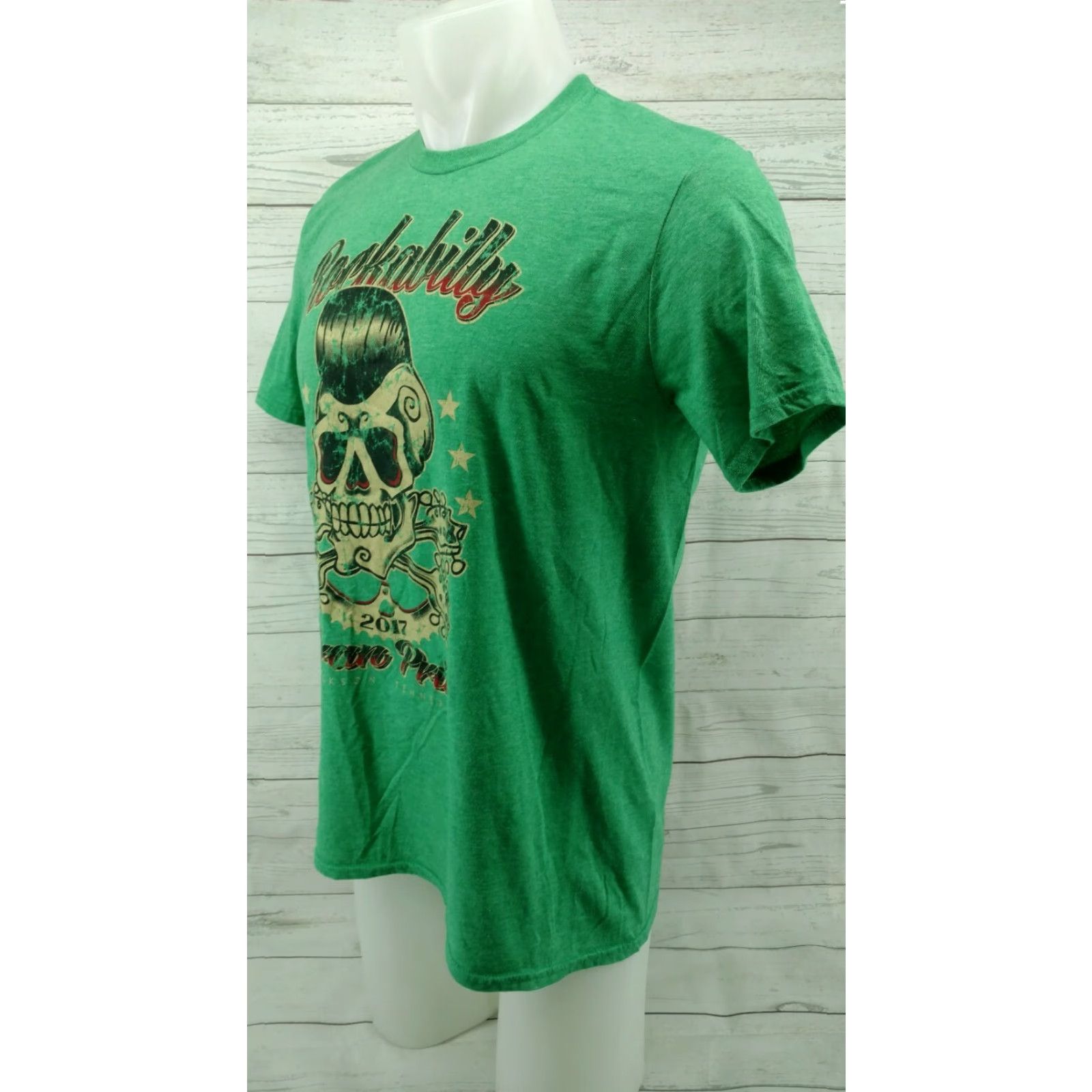 Anvil Rockabilly Jackson TN Grand Prix 2017 Green Shirt Size Large Shirt Men Cotton Blend Crew Neck Short Sleeve Solid Anvil Regular Vintage No Size US L / EU 52-54 / 3 - 4 Thumbnail