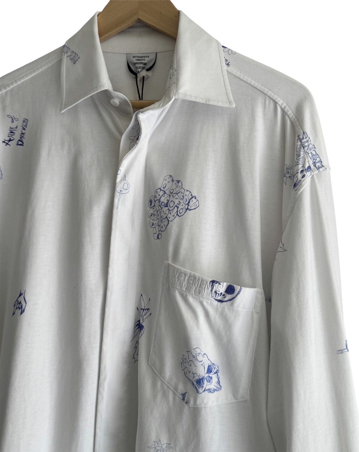 Vetements 2019 Vetements Limited Edition Pen Scribble Button Up Shirt Size US L / EU 52-54 / 3 - 4 Thumbnail