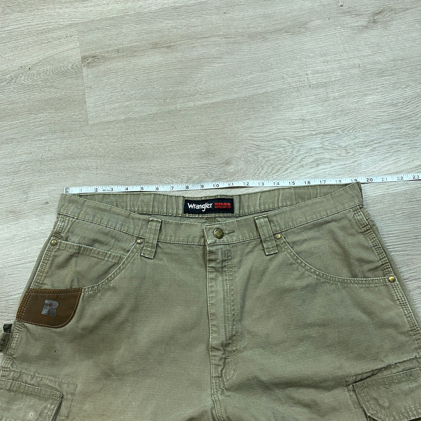 Wrangler Wrangler Riggs Workwear Cargo 11" Shorts Men's 38 Size US 38 / EU 54 - 5 Thumbnail