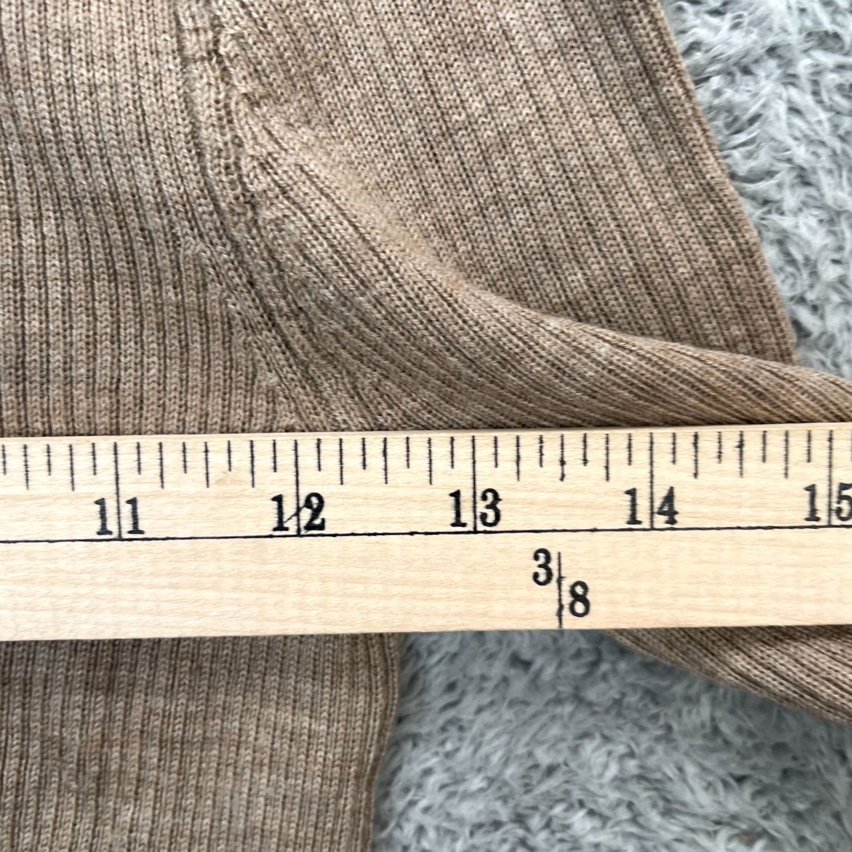 Uniqlo Uniqlo Sweater Womens Small Beige Merino Wool Ribbed Turtleneck Knit Pullover Dressy Casual Winter Regular Womens Size S / US 4 / IT 40 - 8 Thumbnail