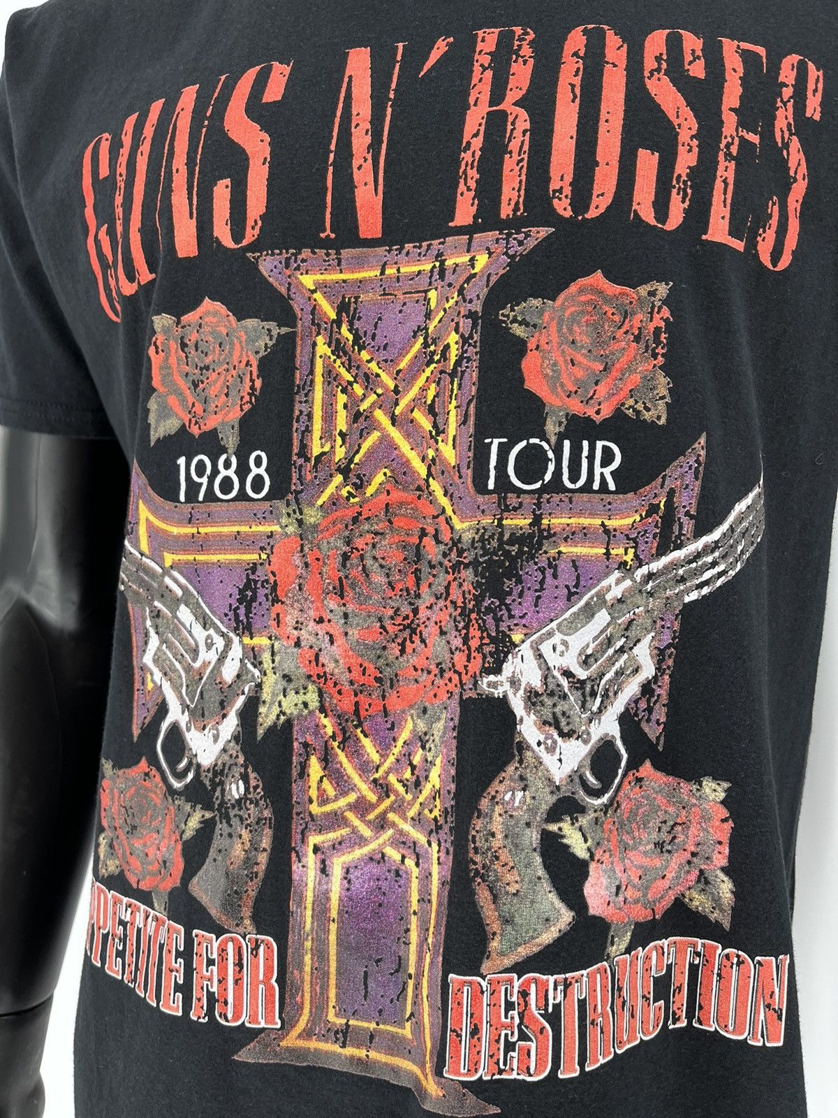 Band Tees Vintage Y2K Guns And Roses tee Band Rock Metal streetwear Size US XL / EU 56 / 4 - 6 Thumbnail