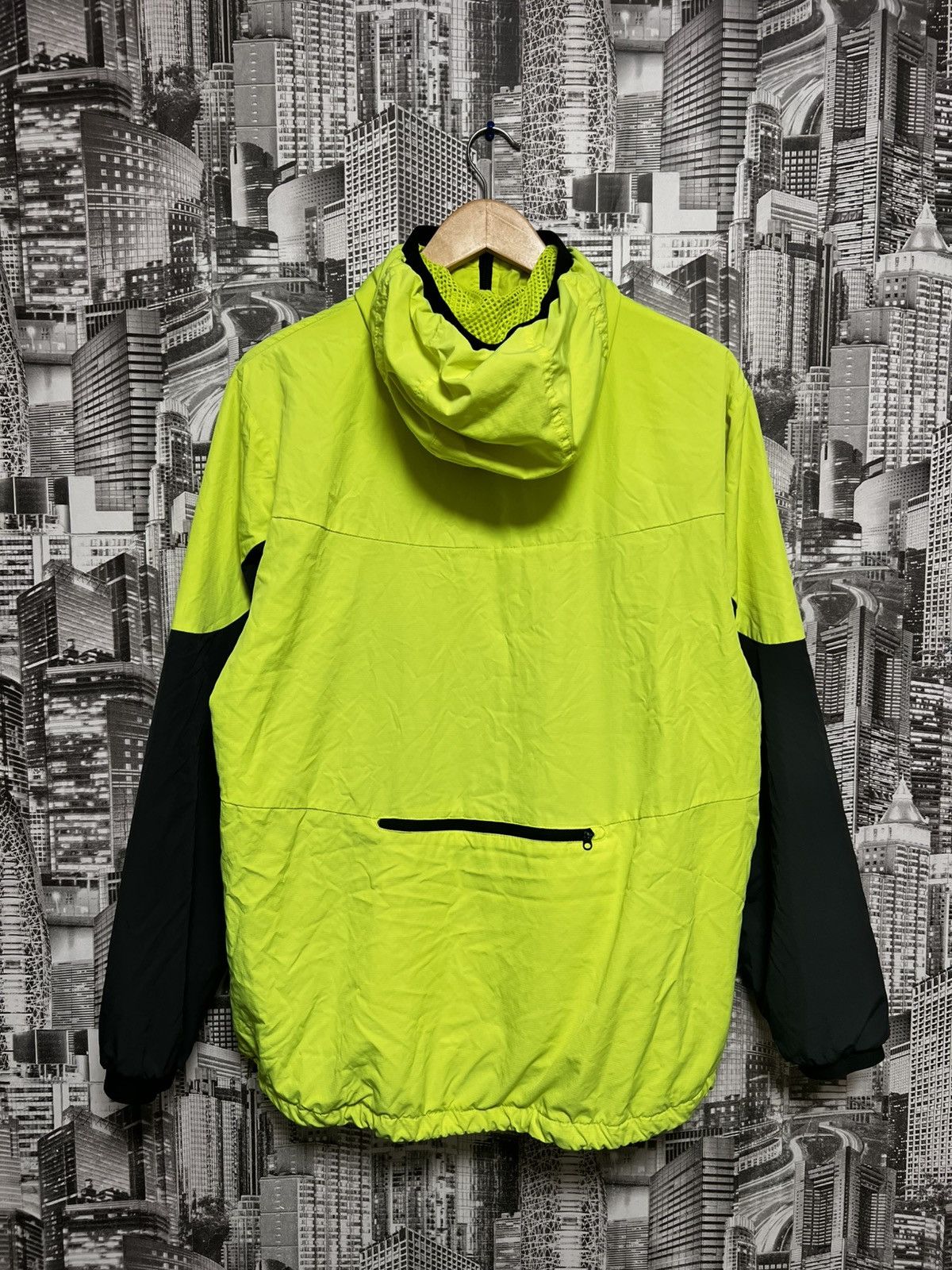Nike Nike Nylon Running Windbreaker Shell Jacket Size L Size US L / EU 52-54 / 3 - 8 Thumbnail