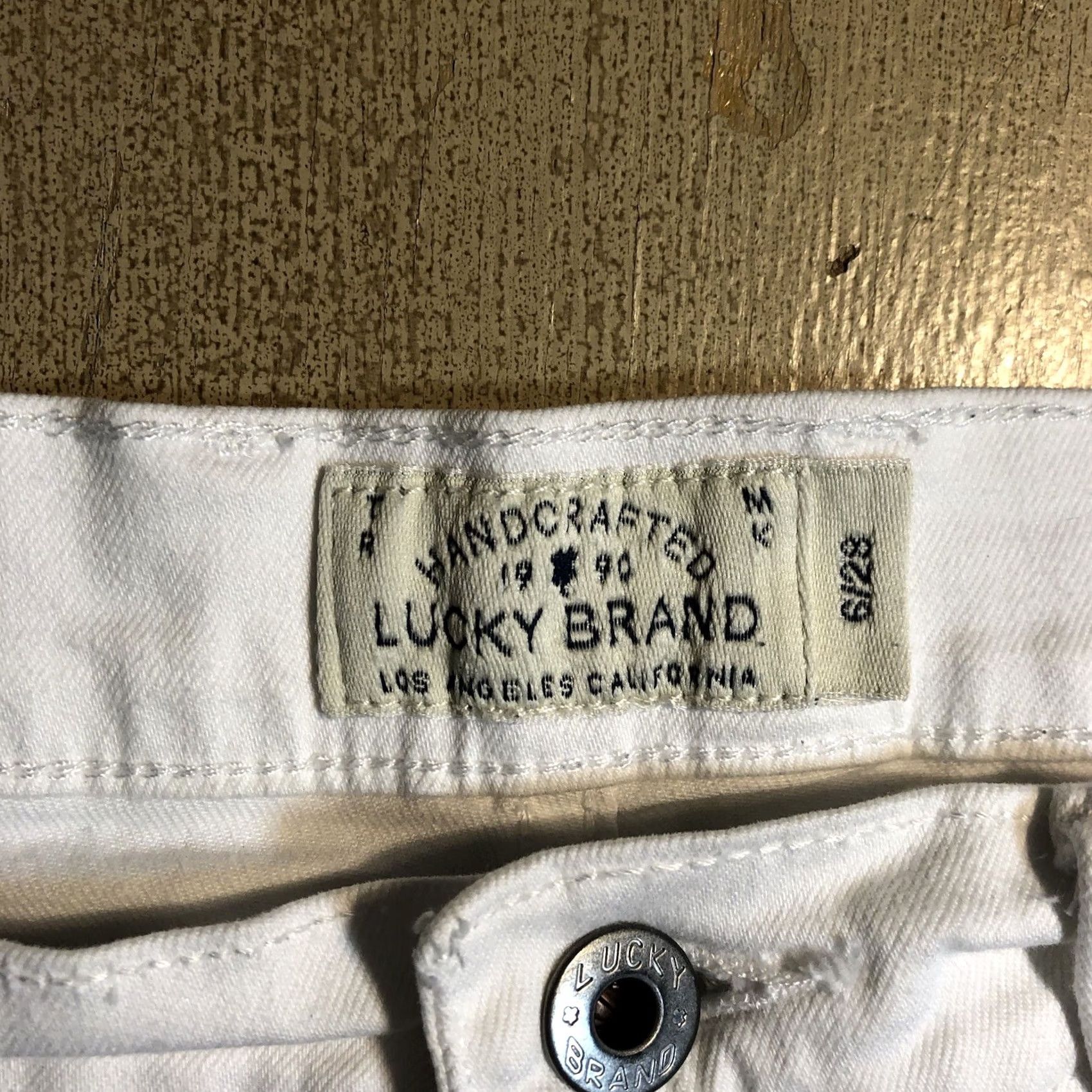 Lucky Brand Lucky Brand Y2K Star Embroidered Jean Malibu Shorts Denim White Womens 6 Size 28" / US 6 / IT 42 - 3 Thumbnail