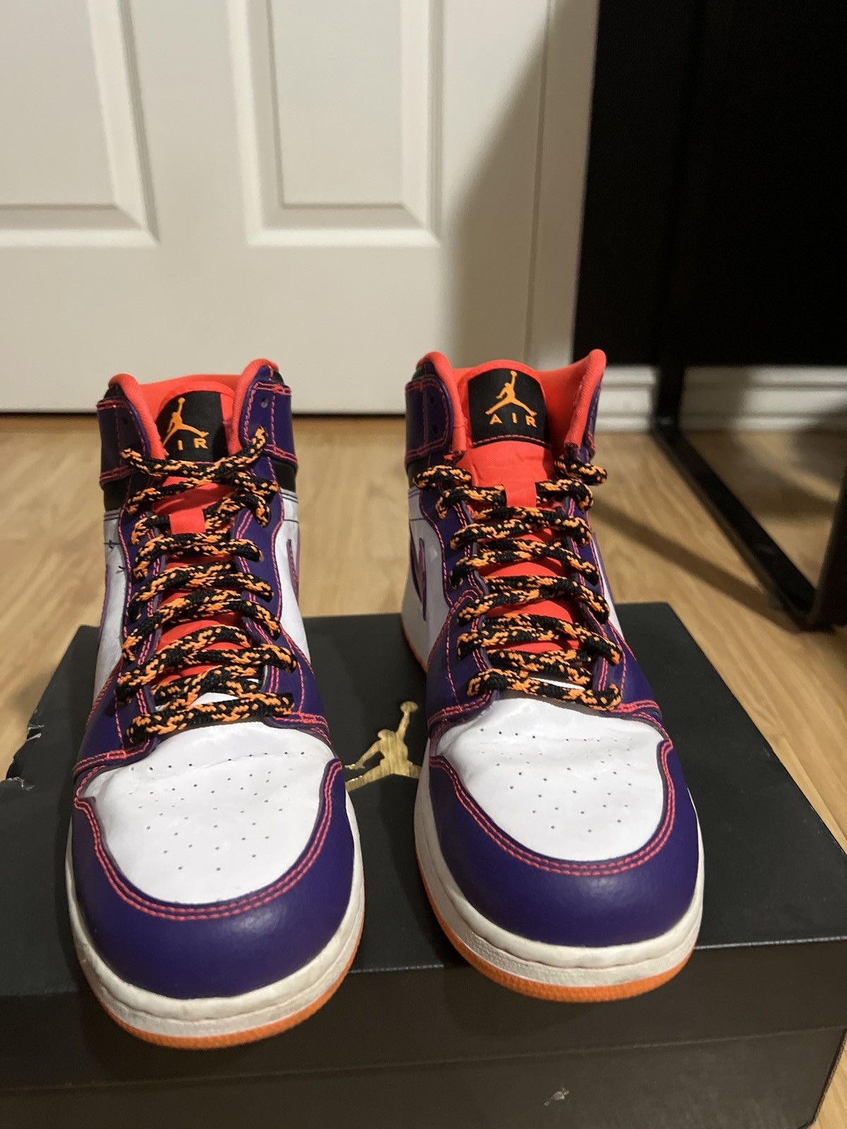 tasmanian devil jordan retro 1