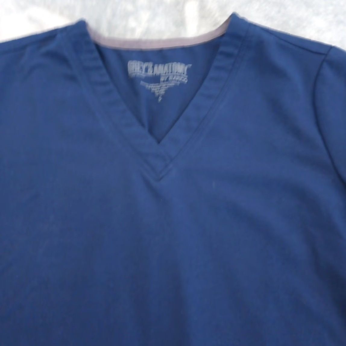 Vintage Grey's Anatomy Scrub Top Womens Small Blue Short Sleeve Style# 71166 VS Solid Polyester Vietnam Women S Blue Scrub Top 71166 Size S / US 4 / IT 40 - 2 Thumbnail