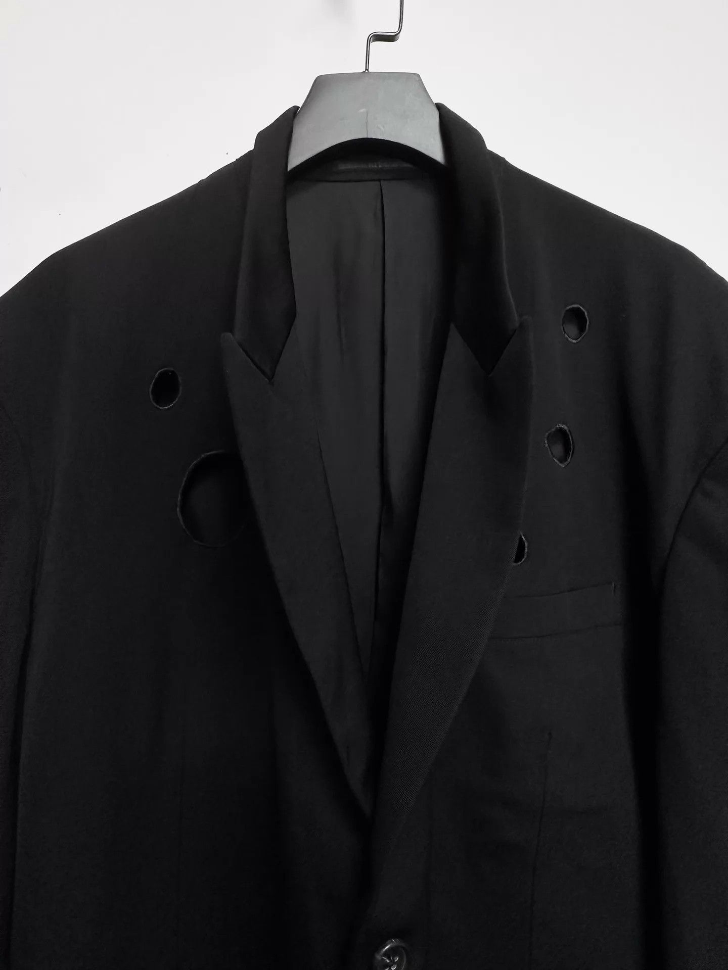 Yohji Yamamoto Yohji Yamamoto 1992ss Eclipse Black Cutout Coat Size US M / EU 48-50 / 2 - 4 Thumbnail