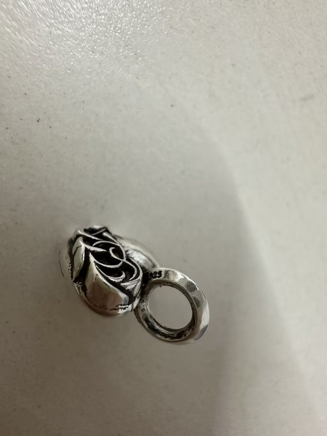 Chrome Hearts Chrome Hearts Silver Vine Heart Charm Pendant Size ONE SIZE - 11 Thumbnail