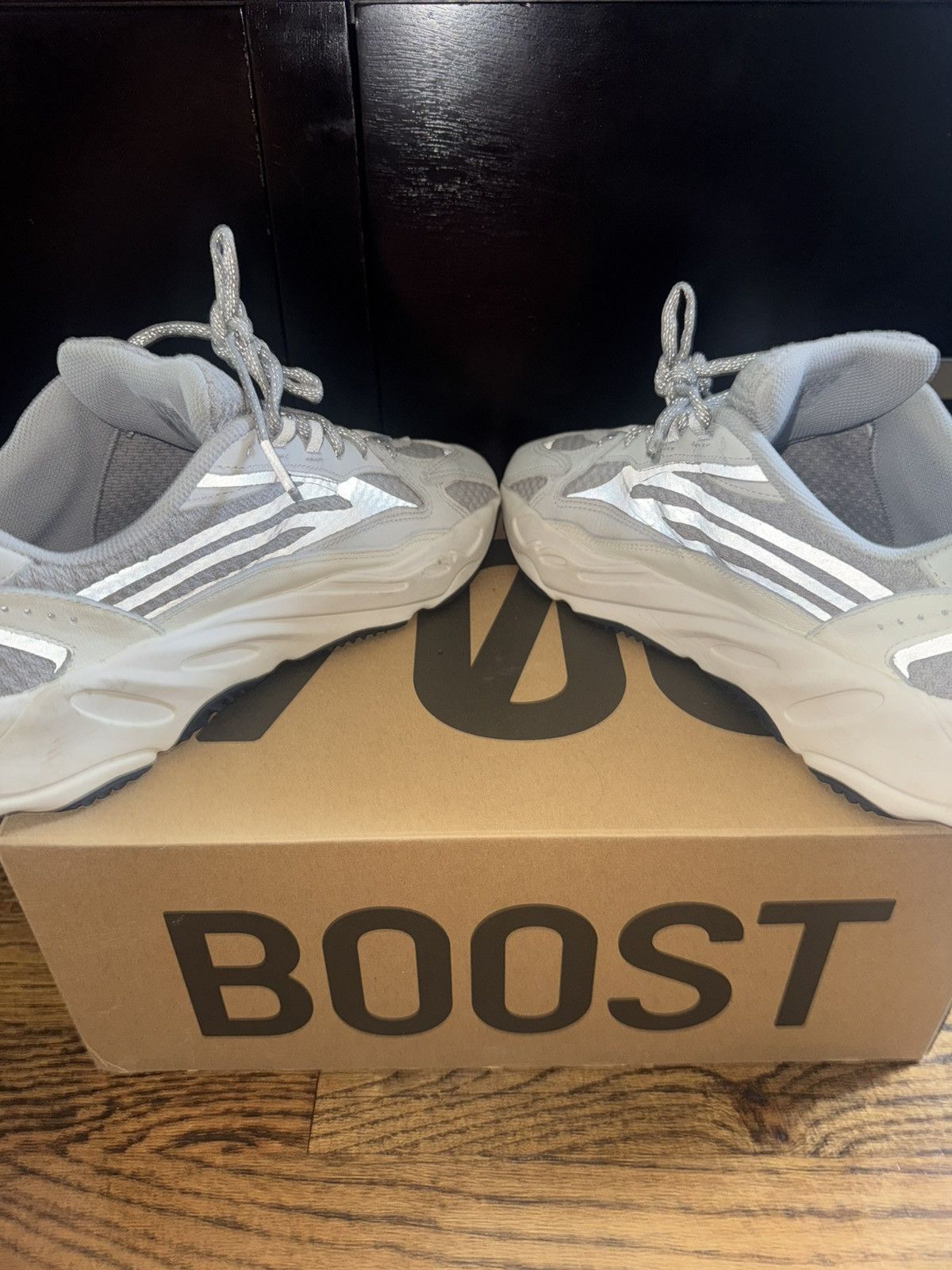 Adidas Adidas Yeezy 700 V2 'Static' Size US 10 / EU 43 - 13 Thumbnail