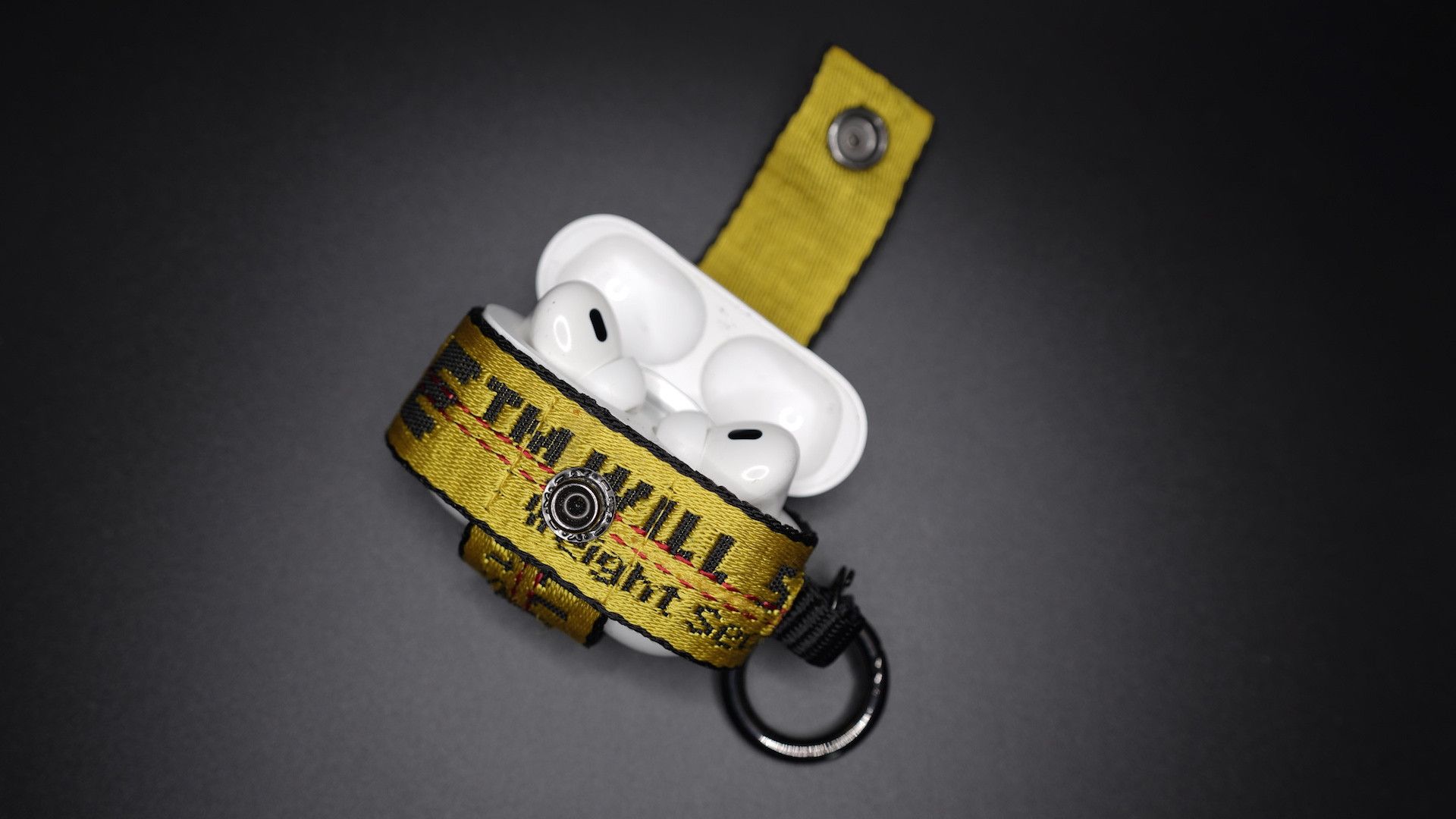 Other Off White Custom AirPods Pro Case Size ONE SIZE - 1 Thumbnail