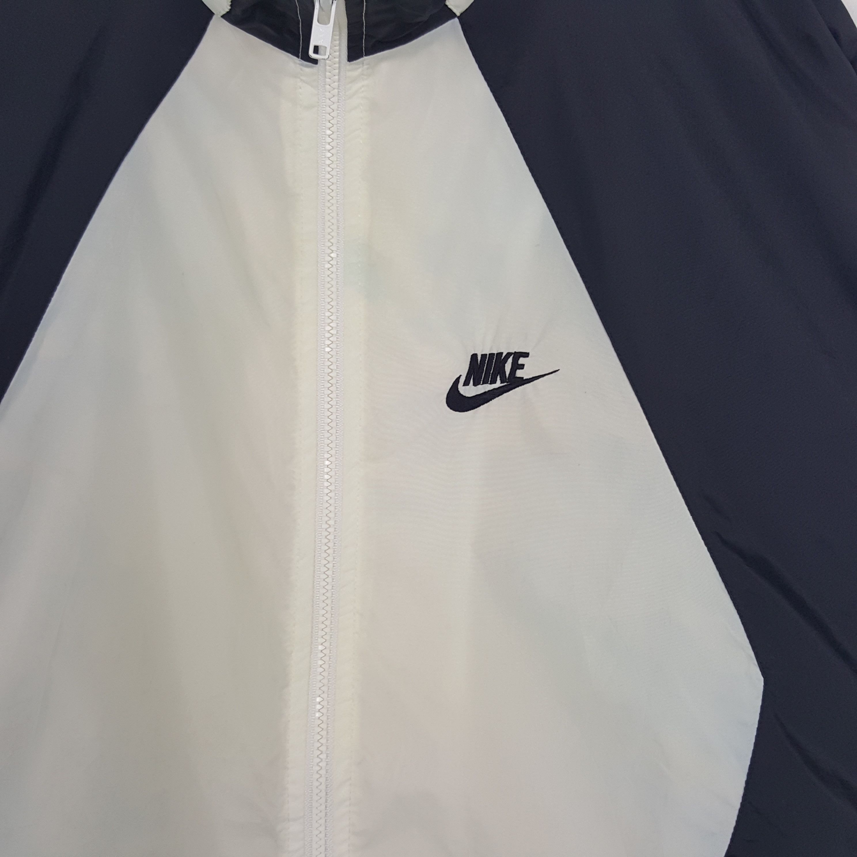 Nike × Vintage Vintage Nike American Sportwear Windbreaker Jacket Size US XXL / EU 58 / 5 - 2 Thumbnail