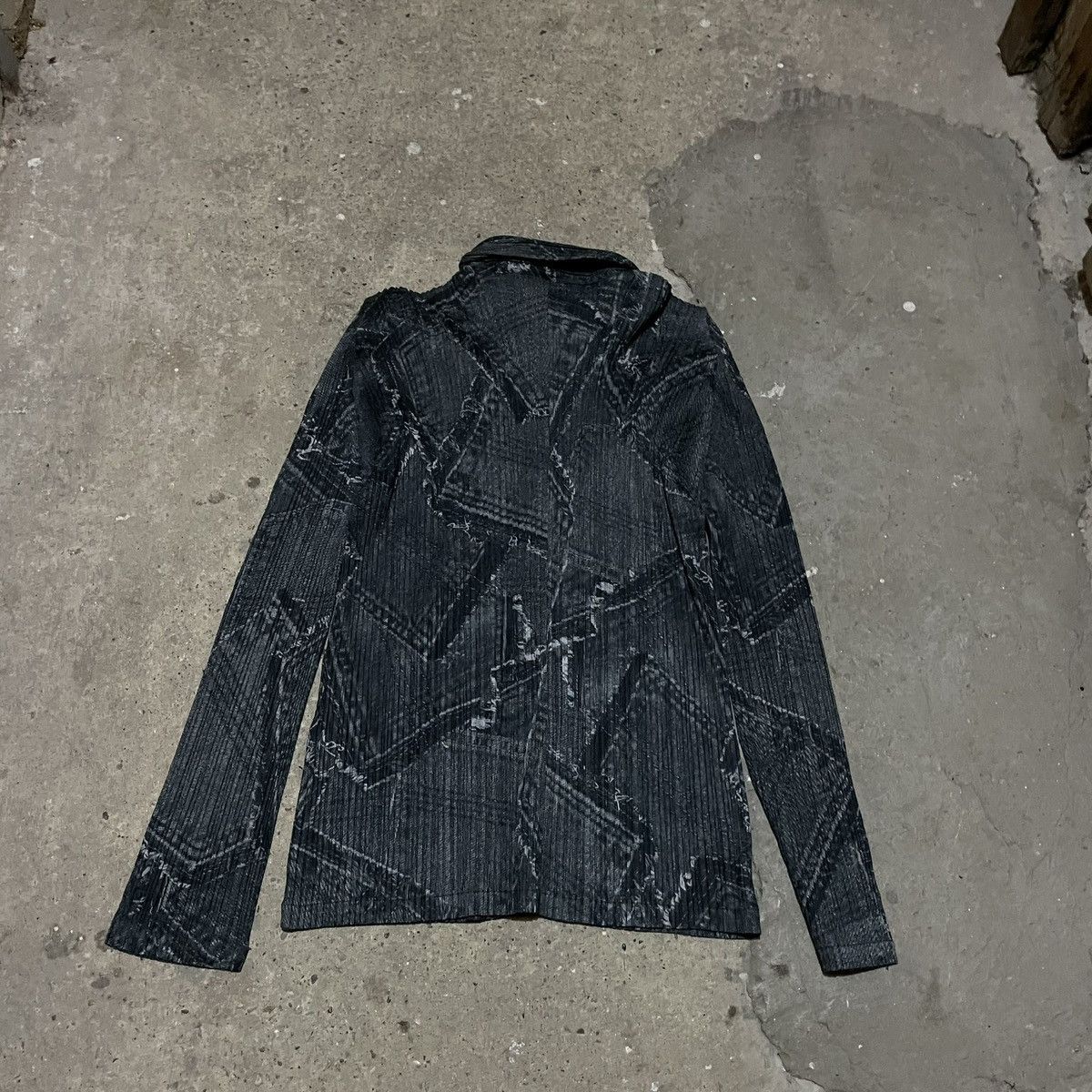 Pleats Please Issey Miyake Pleats please issey miyake Shirt overprinted denim Size US S / EU 44-46 / 1 - 2 Thumbnail