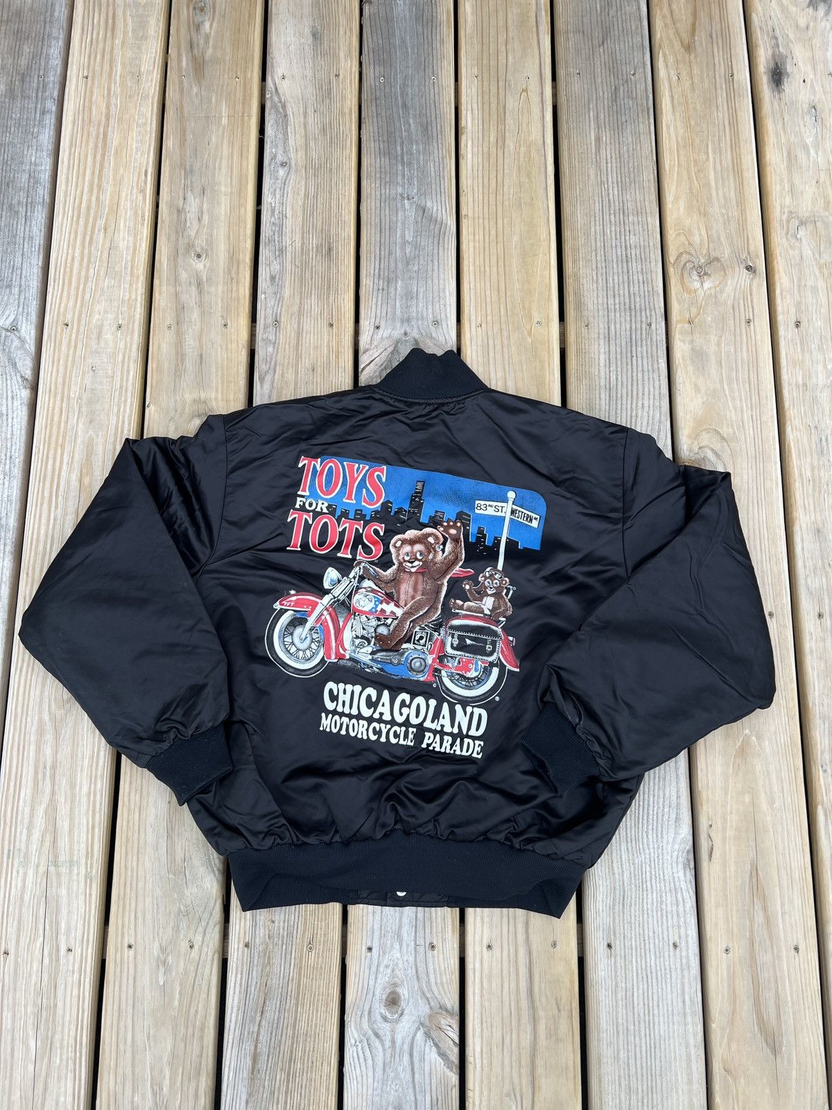 Vintage Vintage 90s Toys For Tots Chicagoland Satin Bomber Jacket Size US L / EU 52-54 / 3 - 1 Thumbnail