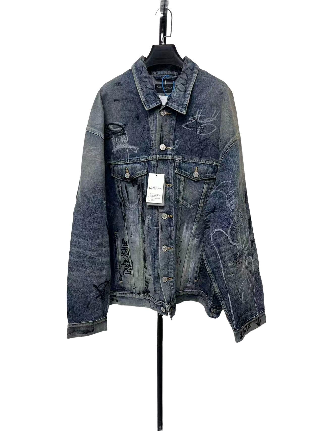 Balenciaga Balenciaga Graffiti Print Denim Jacket Size 2 Size US M / EU 48-50 / 2 - 1 Thumbnail