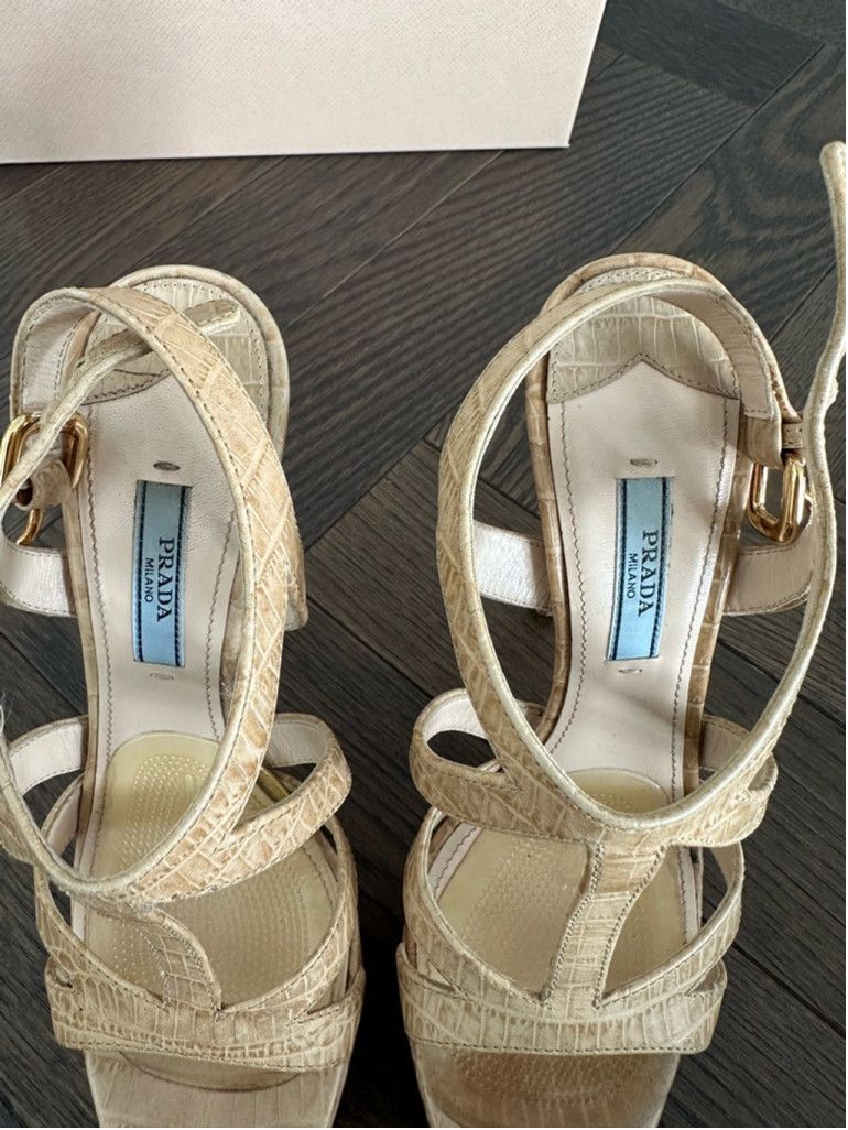 Prada Women's Prada Beige Leather Heels Size US 6.5 / IT 36.5 - 11 Thumbnail