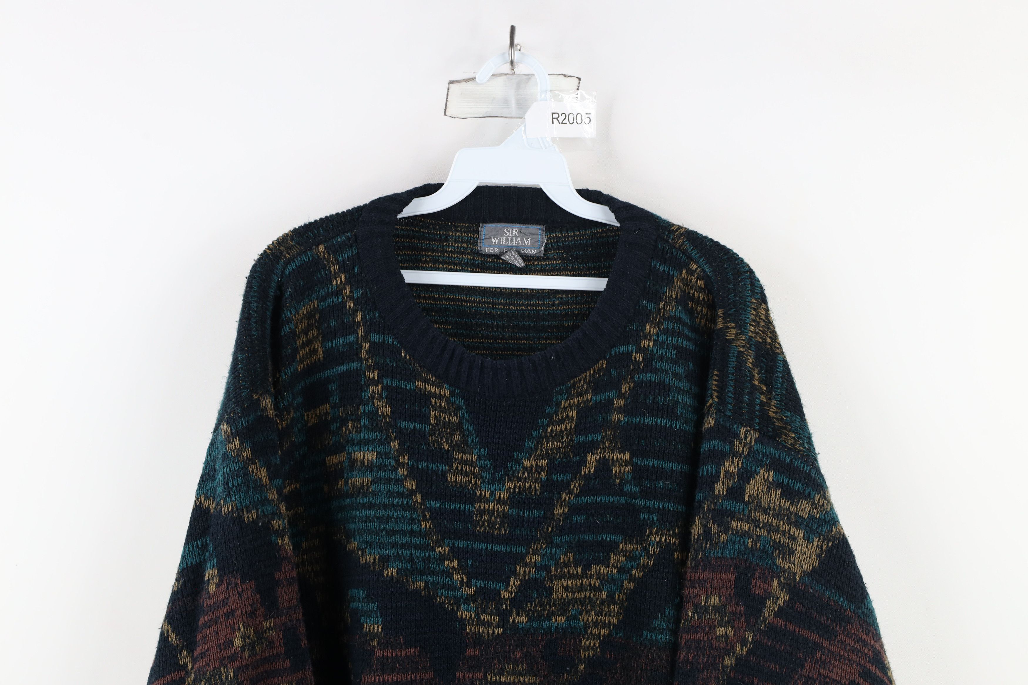 Vintage Vintage 90s Coogi Style Rainbow Geometric Knit Sweater Size US XXL / EU 58 / 5 - 2 Thumbnail