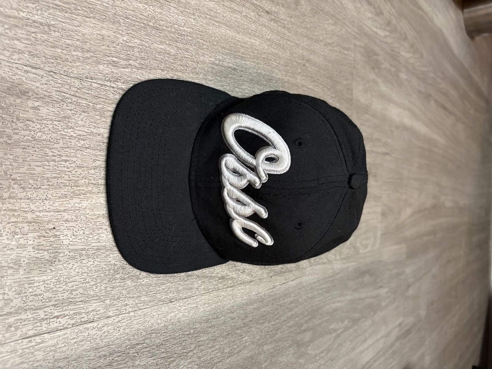 Oakley x new era Surf Shop Challenge