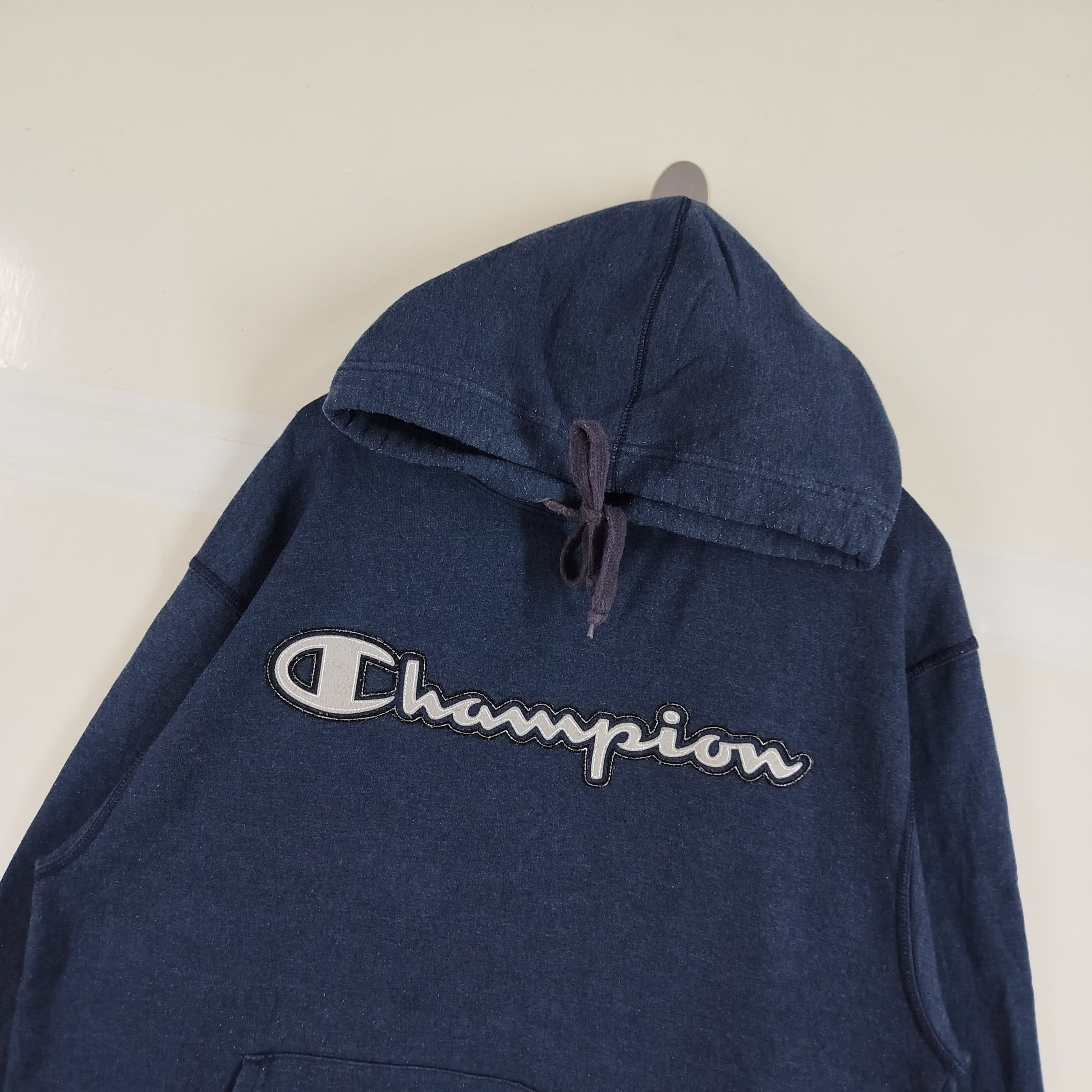 Champion Champion Embroidery Big Spell Out Size US L / EU 52-54 / 3 - 2 Thumbnail