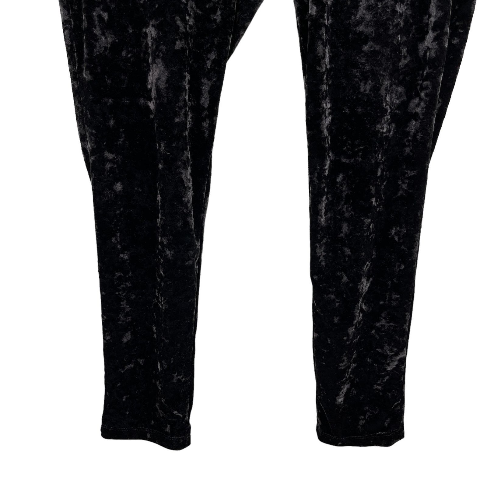 Other Torrid Pants Black Crushed Velvet Pull On 3 3X Elastic Waist Size 40" / US 18 - 11 Thumbnail
