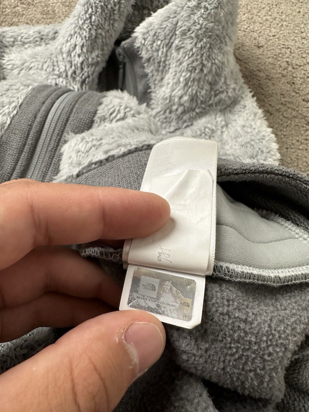 The North Face Women’s Full Zip Sweatshirt The North Face Fleece, Size L Size L / US 10 / IT 46 - 6 Thumbnail
