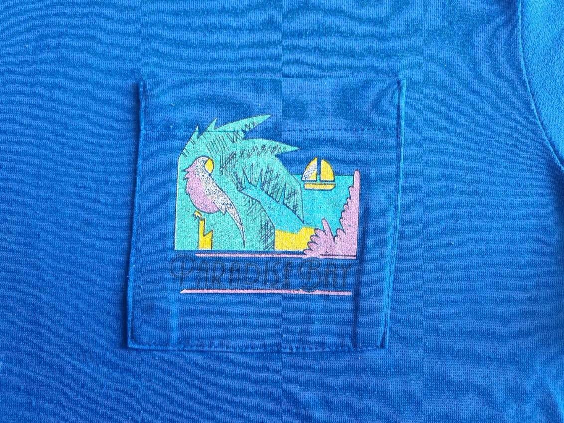 Other 80s vintage xl pocket t shirt paradise bay parrot Size US XL / EU 56 / 4 - 3 Thumbnail