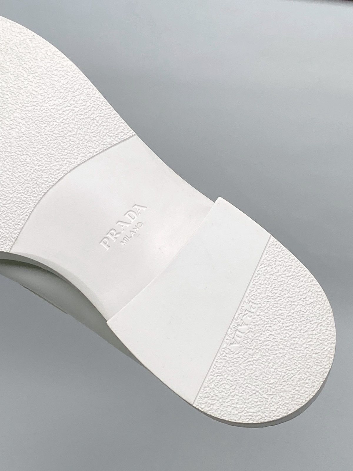 Prada Prada Spazzolato Logo Platform Leather Loafers size 39 Size US 9 / IT 39 - 14 Thumbnail