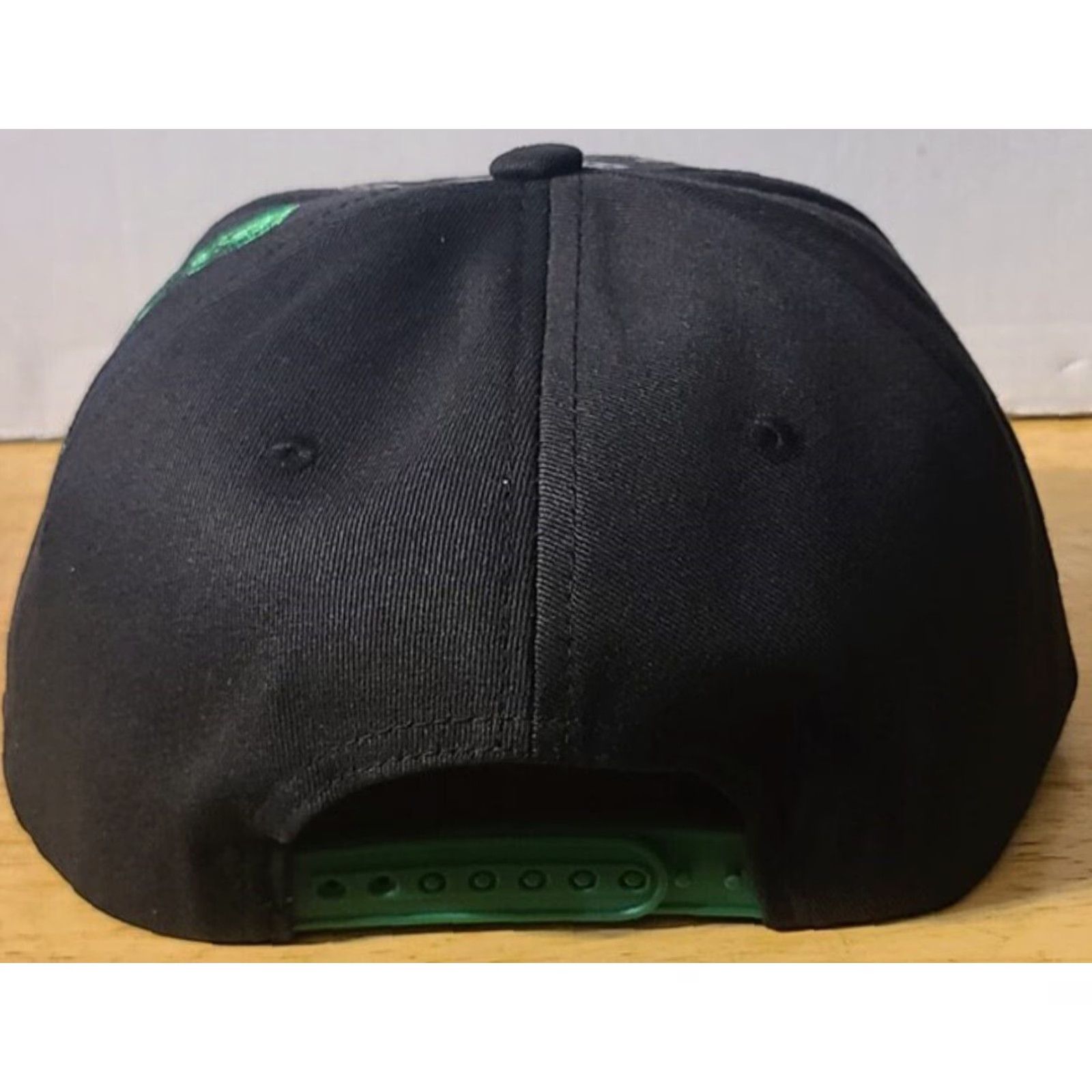 Vintage MARIJUANA SKULL PEACE SIGN SNAPBACK CAP | Adjustable Black Baseball Hat | Dope Weed Mens Size ONE SIZE - 3 Thumbnail
