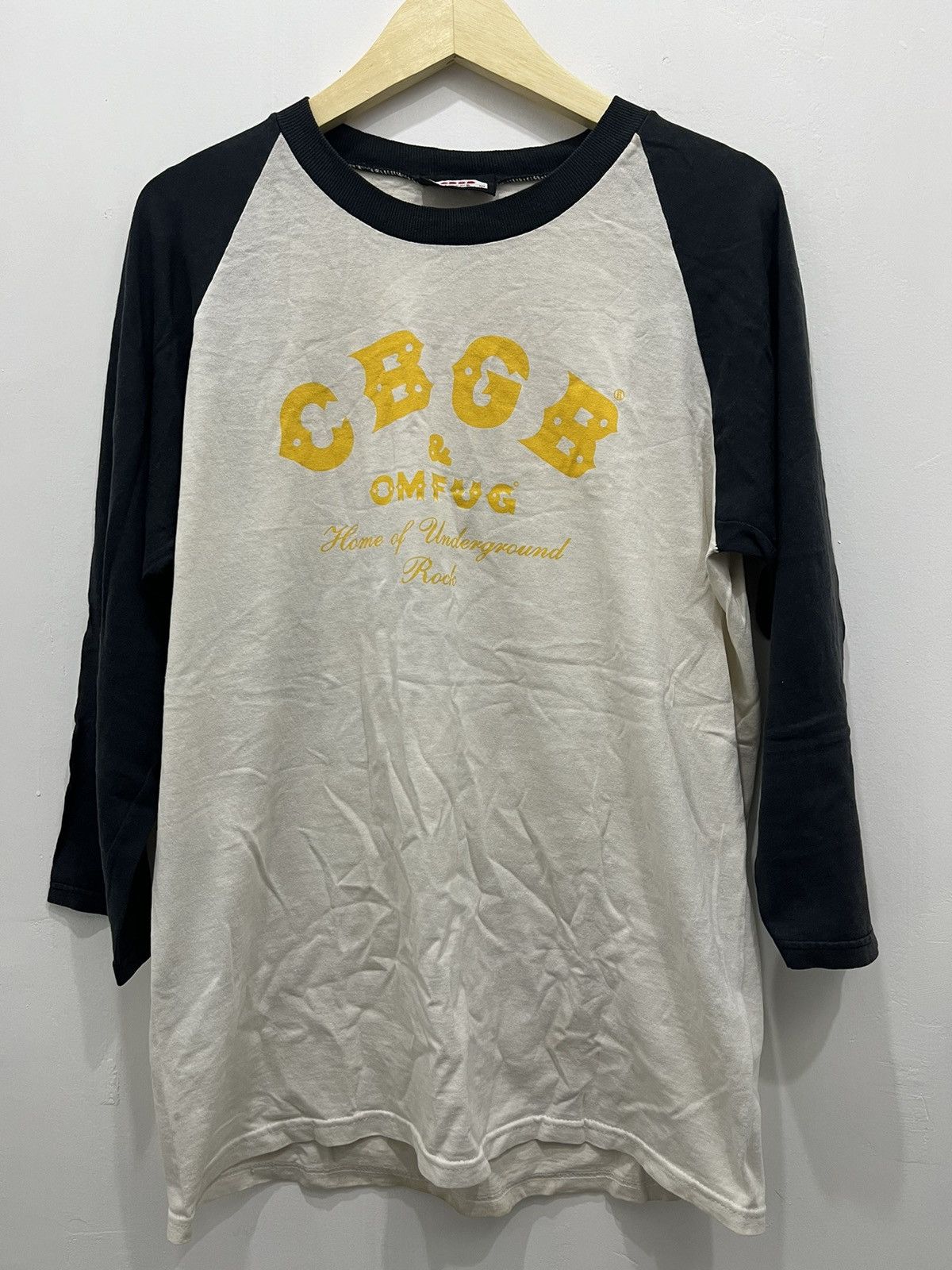 Band Tees CBGB OMFUG LONG SLEEVE VINTAGE TSHIRT Size US XL / EU 56 / 4 - 1 Thumbnail