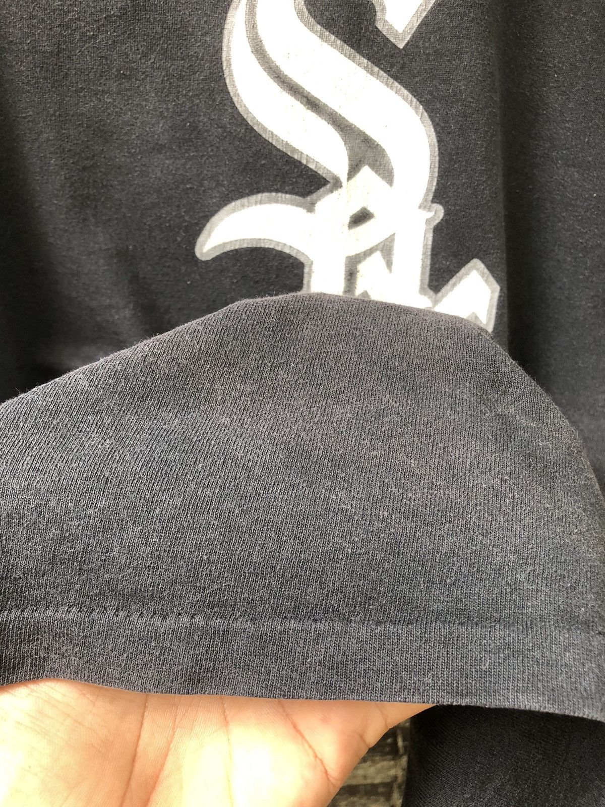 MLB Vintage 90s Sunfaded MLB Chicago White Sox Tshirts Size US XL / EU 56 / 4 - 9 Thumbnail