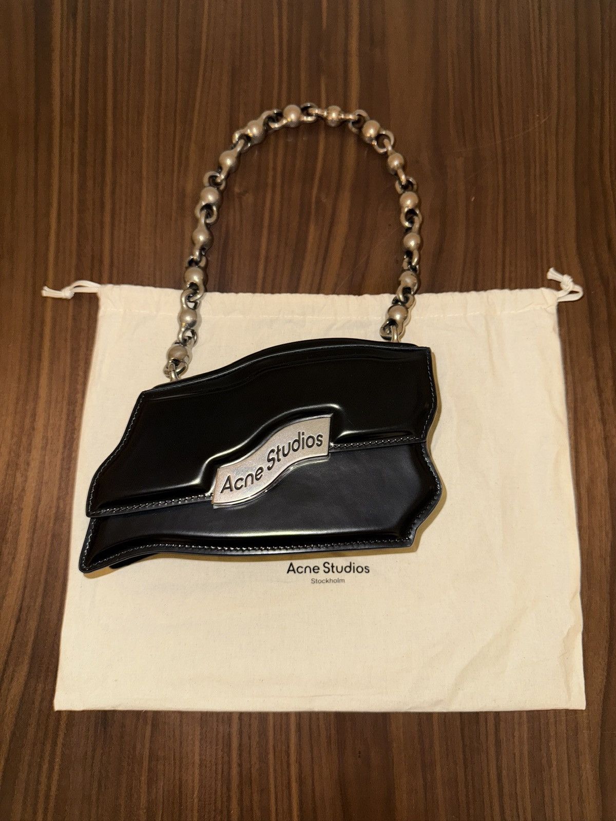 Acne Studios Acne Studios Leather Wavy Bag with Metal Handle Size ONE SIZE - 1 Thumbnail