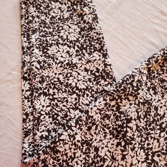 Michael Kors MK Michael Kors Black & White Designed Front Zip Sz. 34 Pant Size 34" / US 12 / IT 48 - 11 Thumbnail