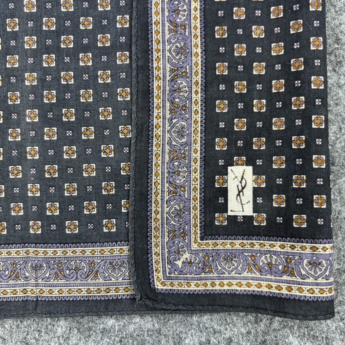 Vintage × Yves Saint Laurent YSL Handkerchief # E053 # Bandana # Neckerchief Size ONE SIZE - 5 Thumbnail