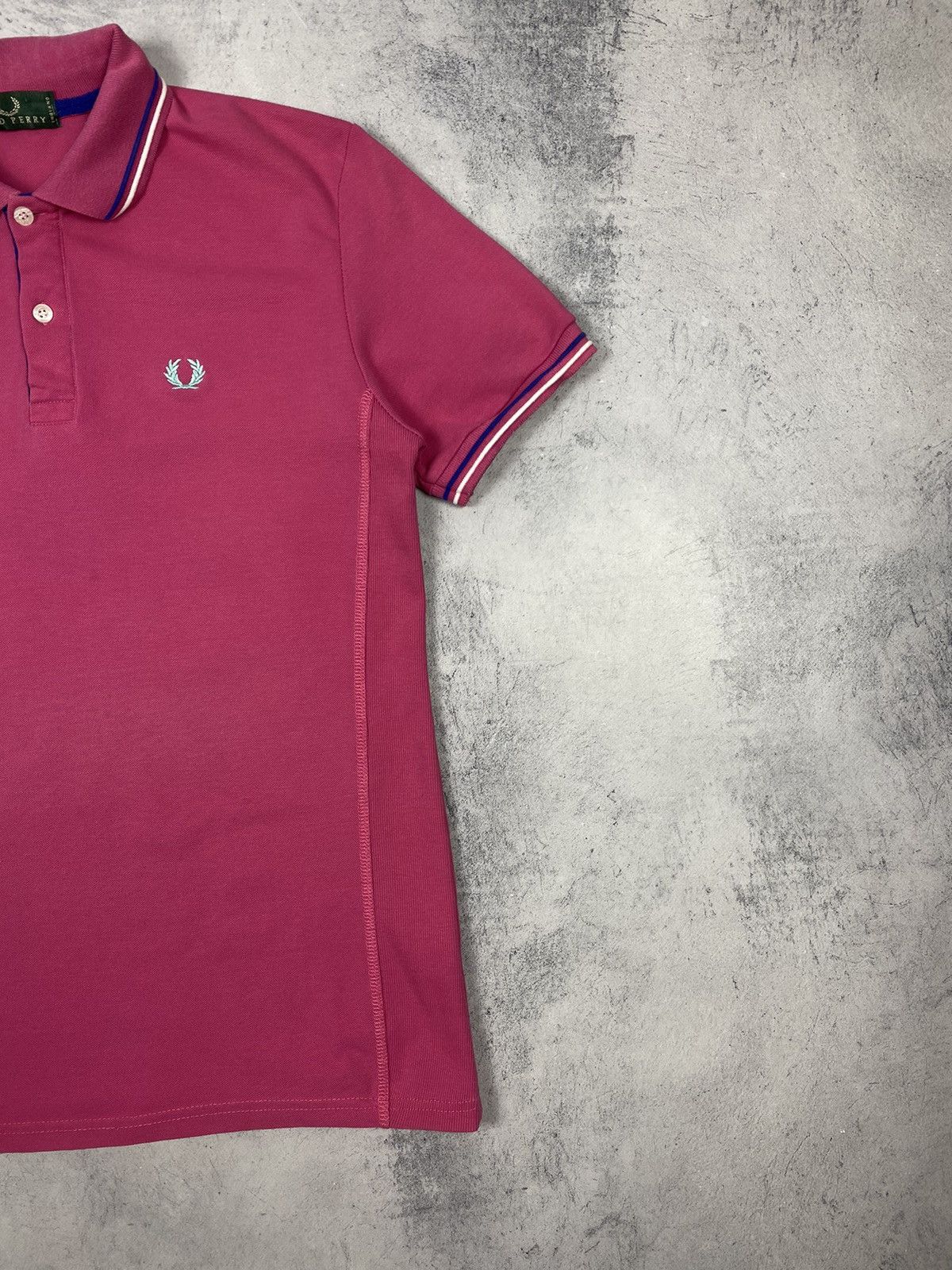 Fred Perry Fred Perry Embroidered Logo Polo Shirt Pink Size M Size US M / EU 48-50 / 2 - 4 Thumbnail