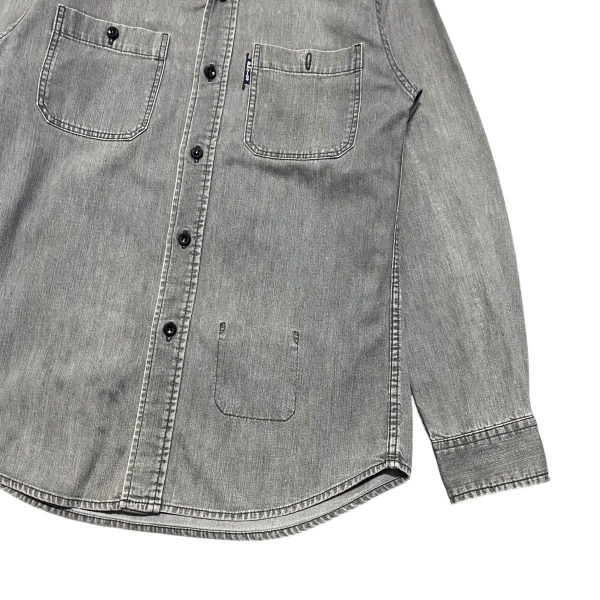 Blue Blue Japan vintage Blue Blue Japan Denim Work Shirt Charcoal Faded Size US S / EU 44-46 / 1 - 5 Thumbnail
