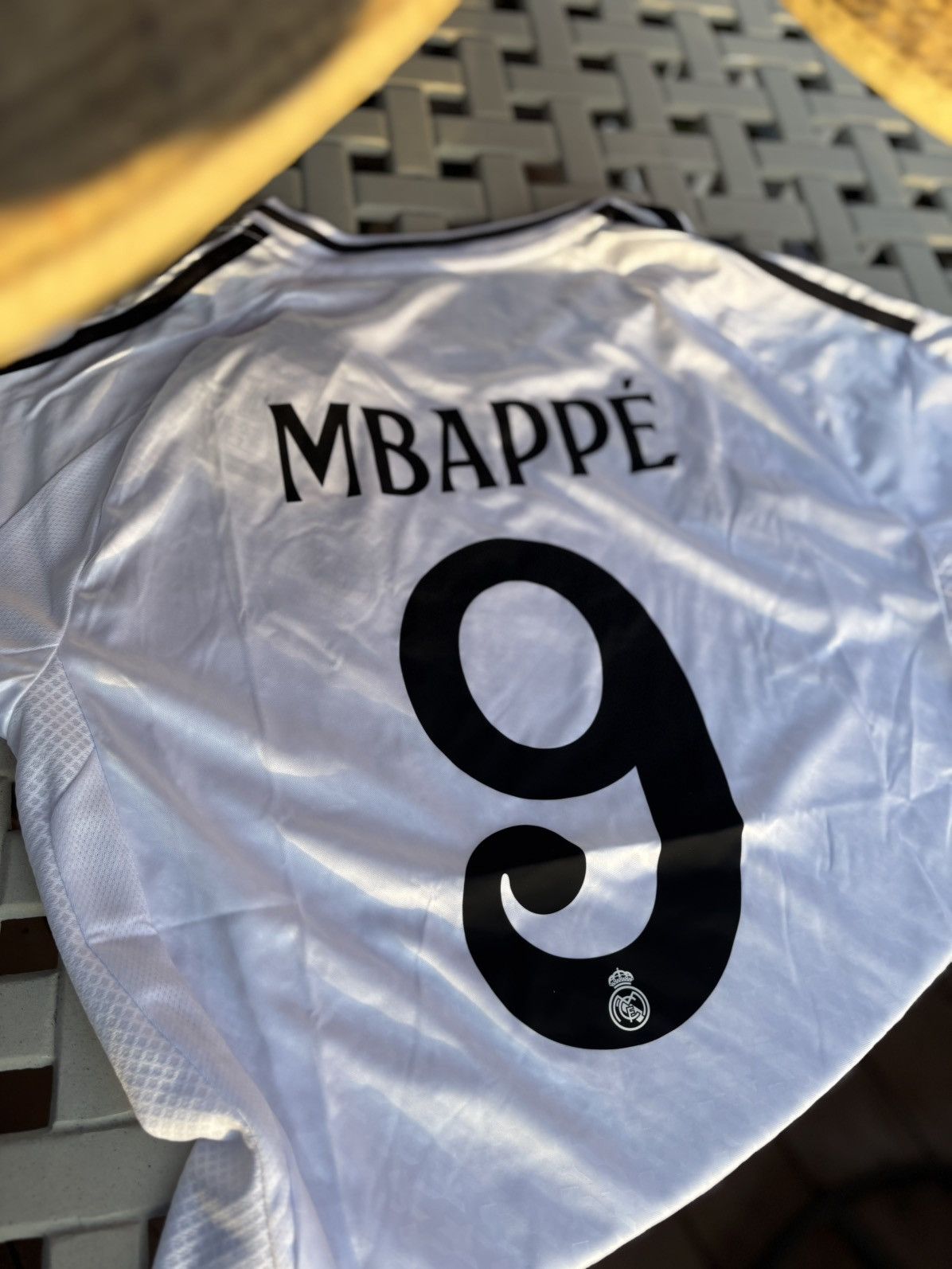 Adidas Real Madrid Mbappe Home Jersey Size US S / EU 44-46 / 1 - 2 Thumbnail