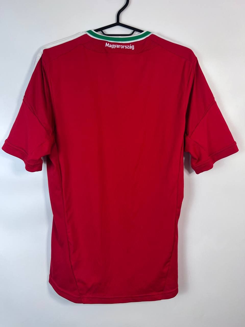 Adidas HUNGARY 2008 2010 HOME SHIRT ADIDAS FOOTBALL JERSEY SIZE S Size US S / EU 44-46 / 1 - 4 Thumbnail