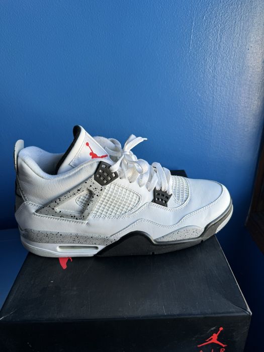 Jordan Brand Jordan 4 Cement Gray 