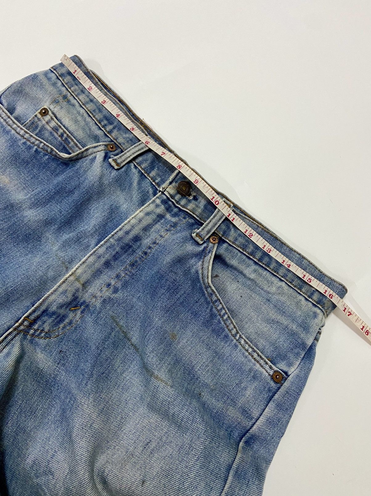 Levi's Vintage Clothing VINTAGE DISTRESSED LEVI'S 505 ORANGE TAB Size US 33 - 12 Thumbnail