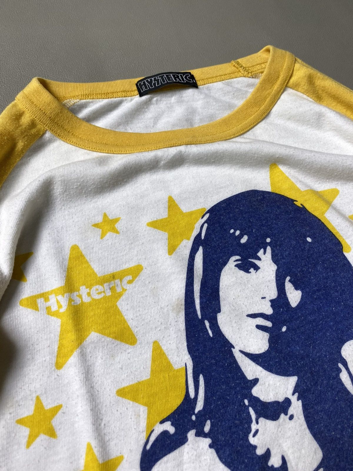 Hysteric Glamour VINTAGE HYSTERIC NUDE GIRL REGLAN TSHIRT Size US S / EU 44-46 / 1 - 1 Thumbnail