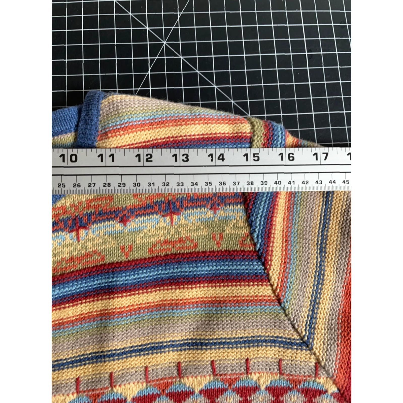 Vintage VINTAGE Aztec Pattern Cardigan Sweater Women's Medium Southwestern Cotton Ramie Knit VTG Size M / US 6-8 / IT 42-44 - 7 Thumbnail