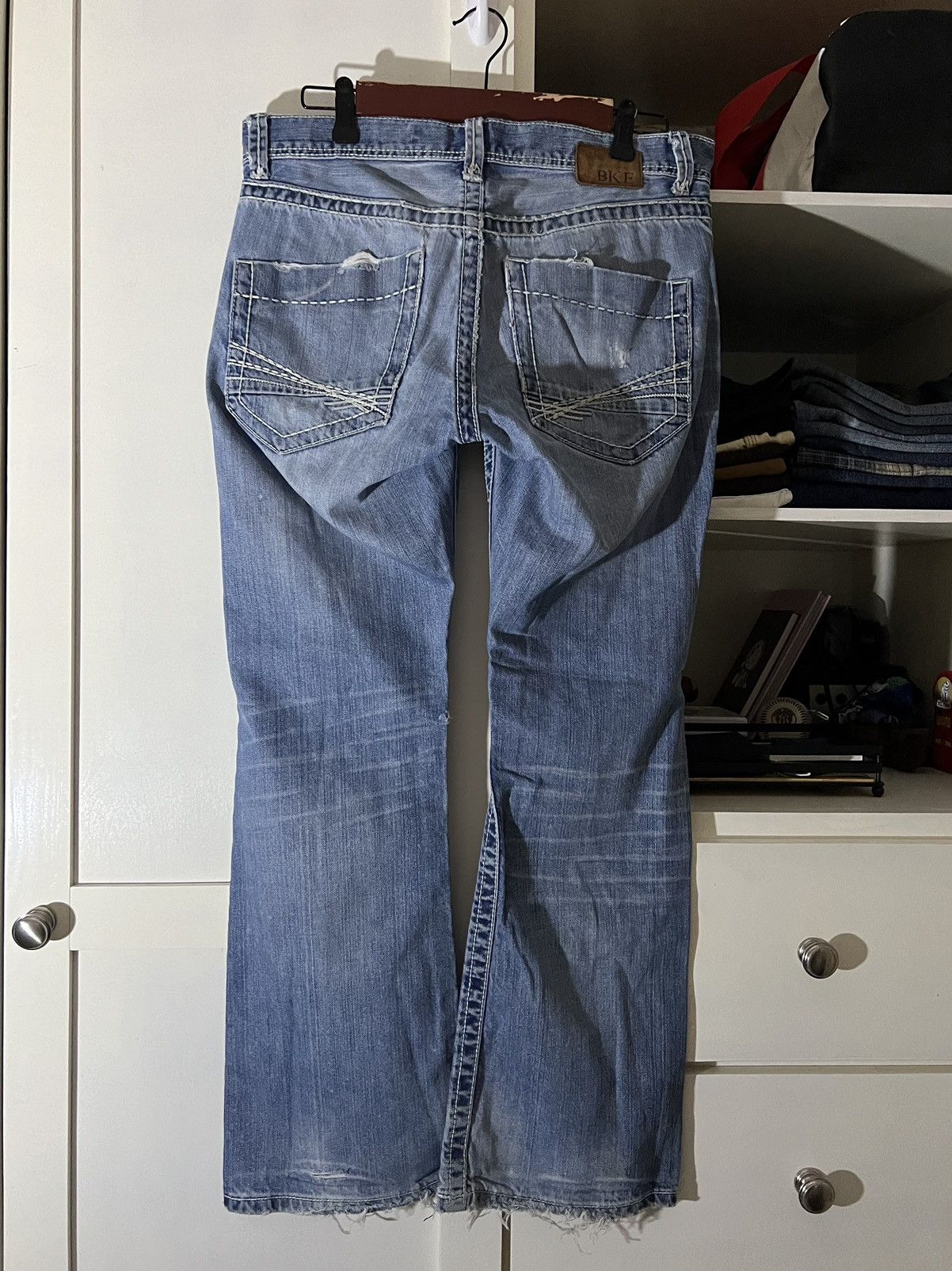 BKE BKE Faded Bootcut Flared Distressed Denim Jeans Size US 31 - 4 Thumbnail