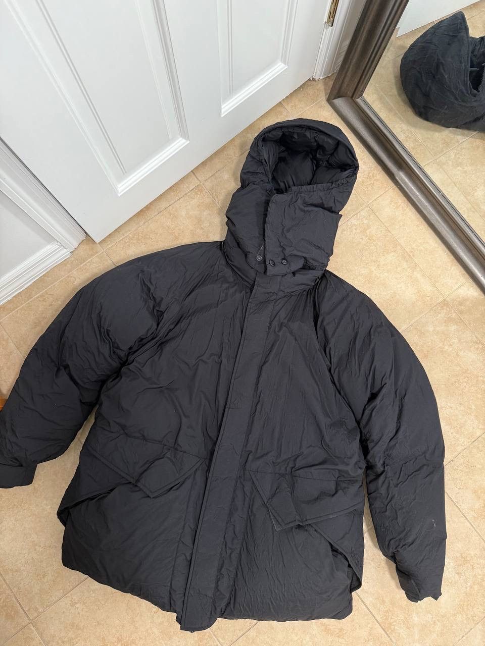 Marmot Black Marmot winter puffer Gore-Tex jacket L size Size US L / EU 52-54 / 3 - 1 Thumbnail